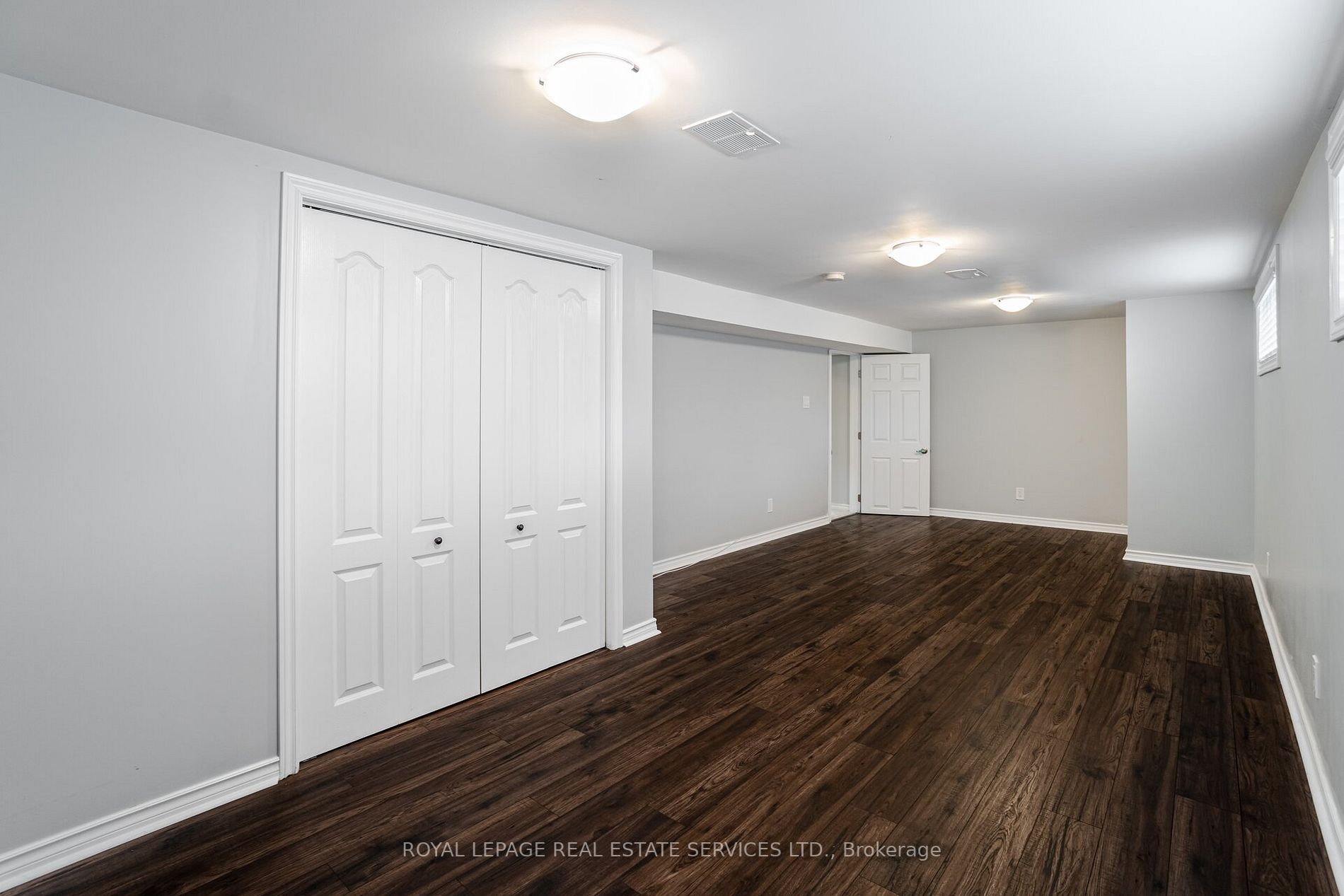 12 River Valley Crescent