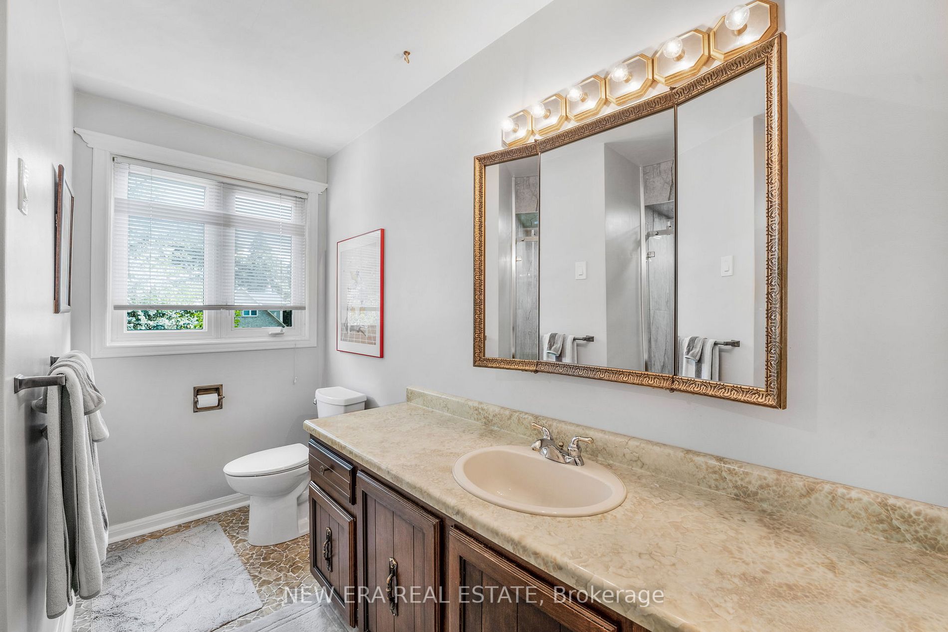 822 Catcay Court