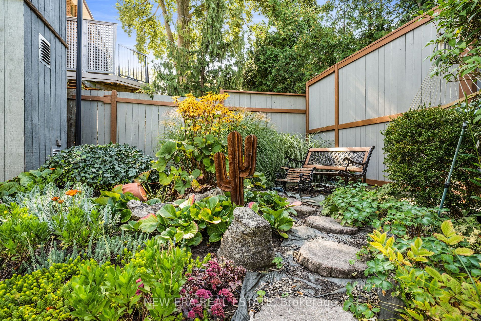 822 Catcay Court