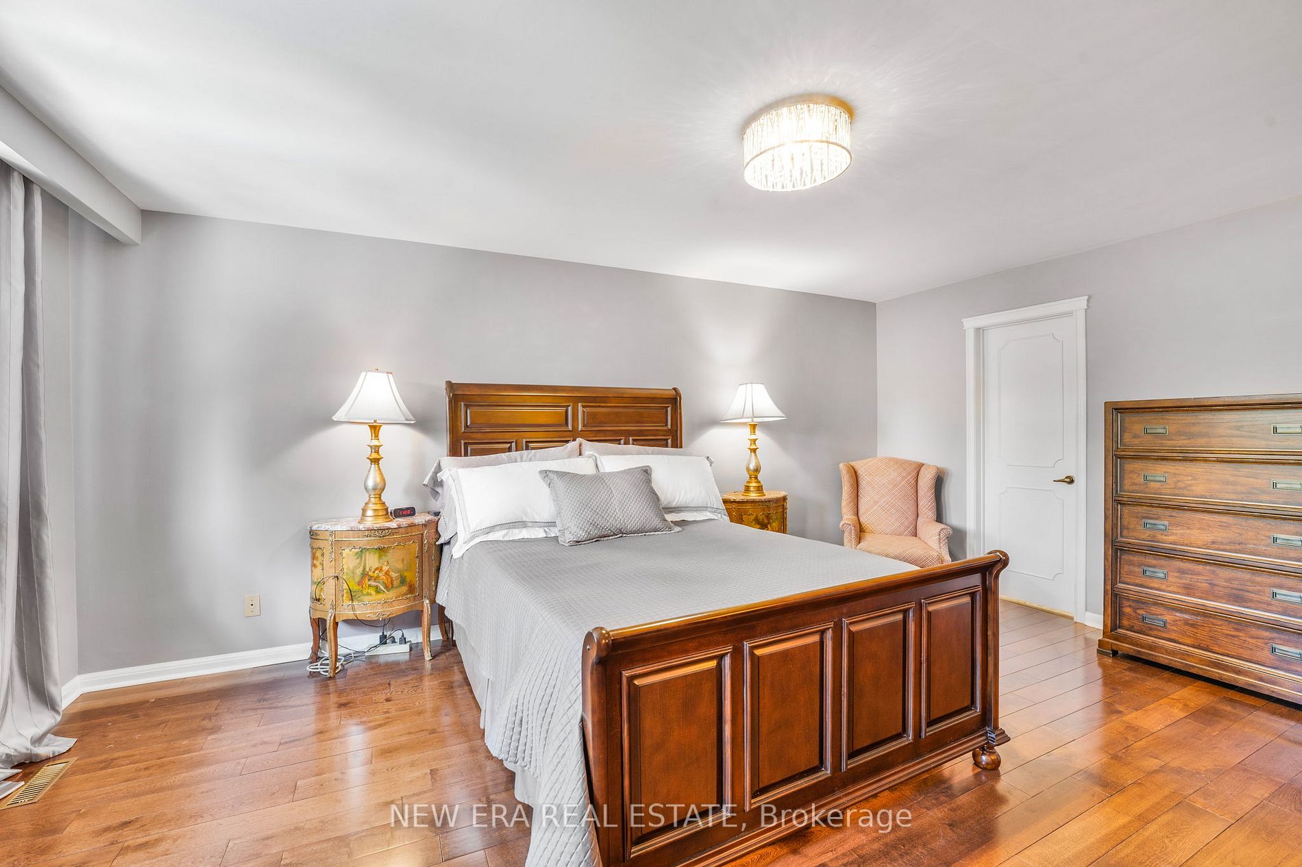 822 Catcay Court