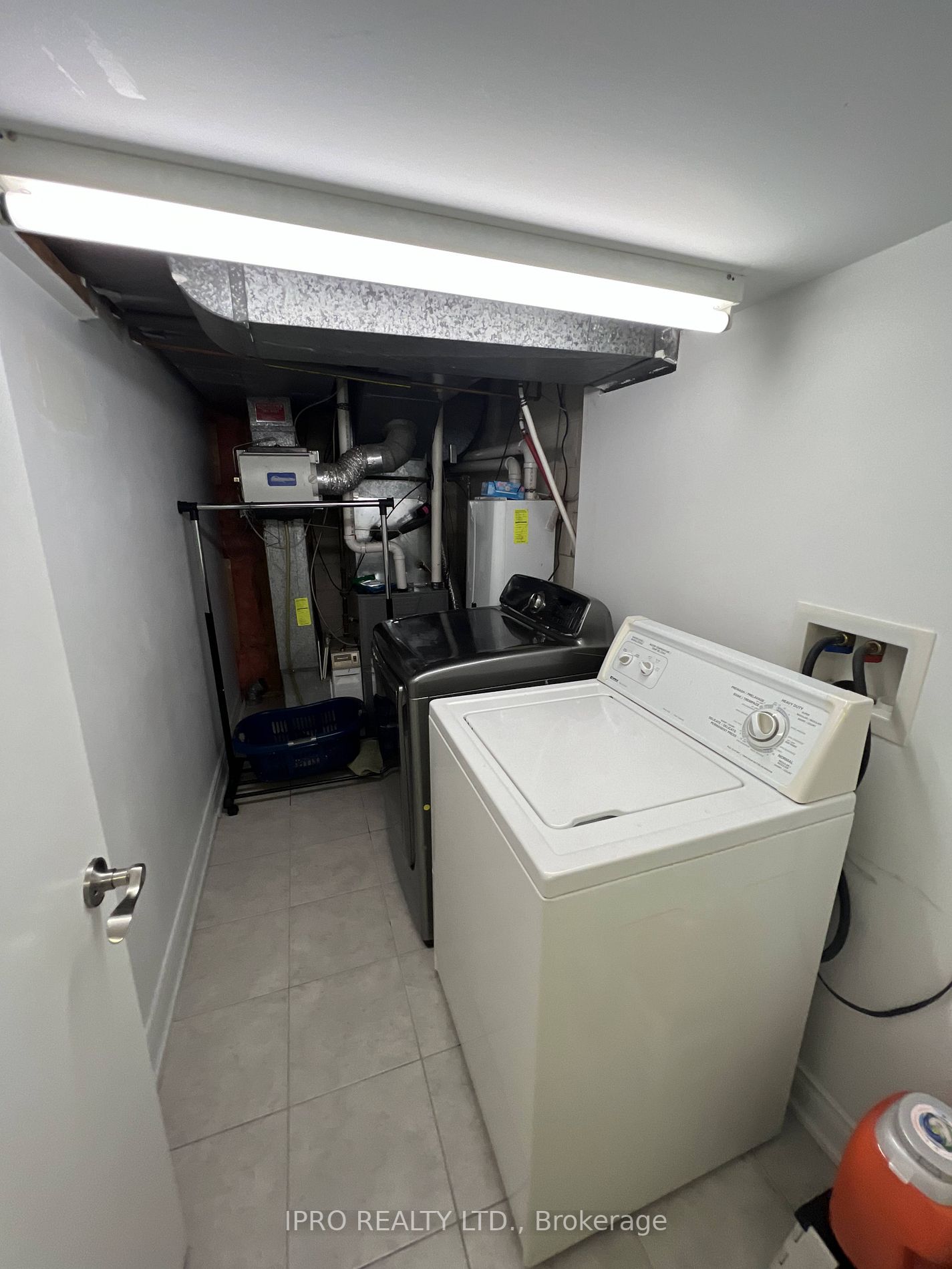 400 Targa Rd, #Lower