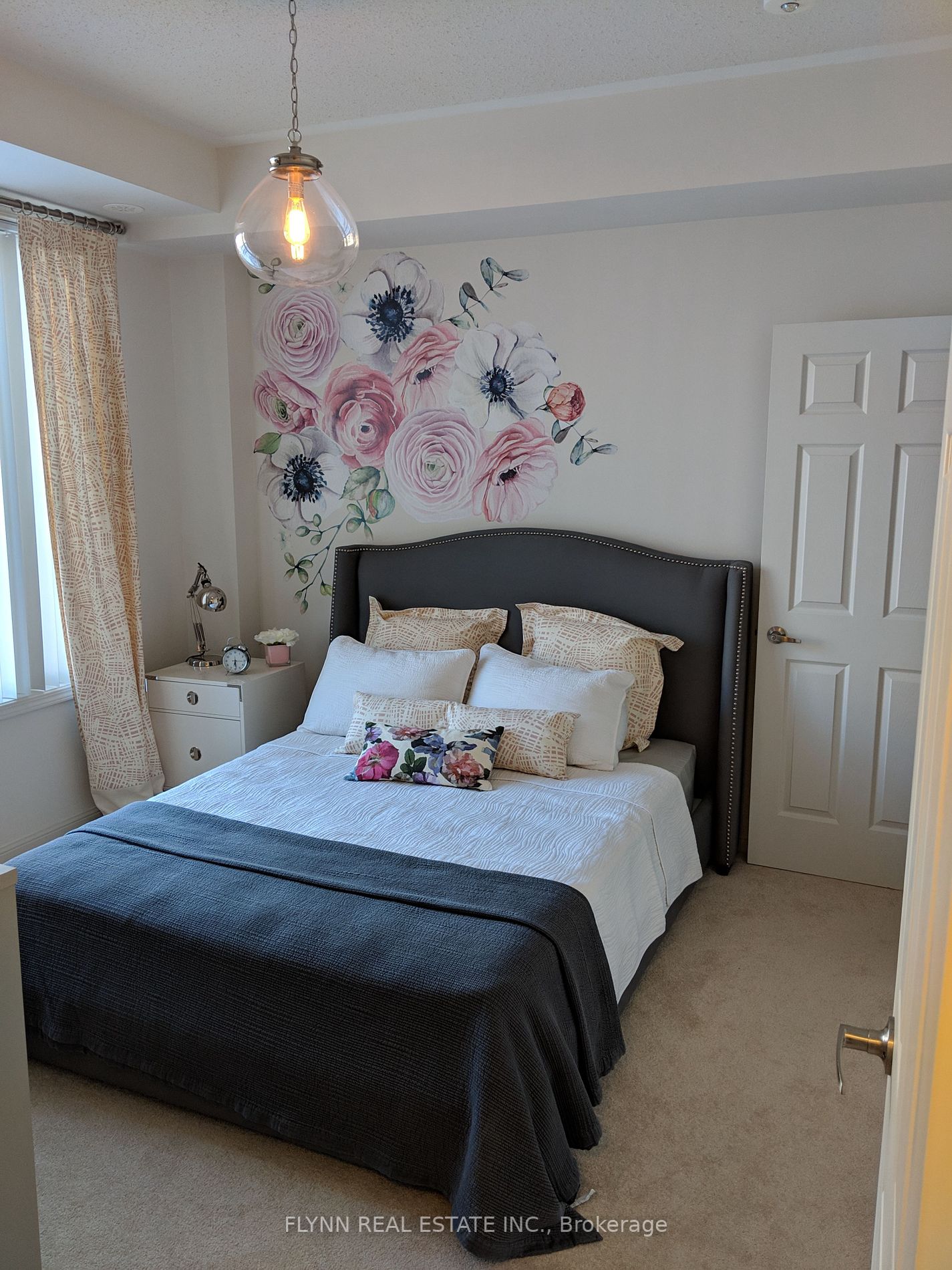 1 Beckenrose Court, #23