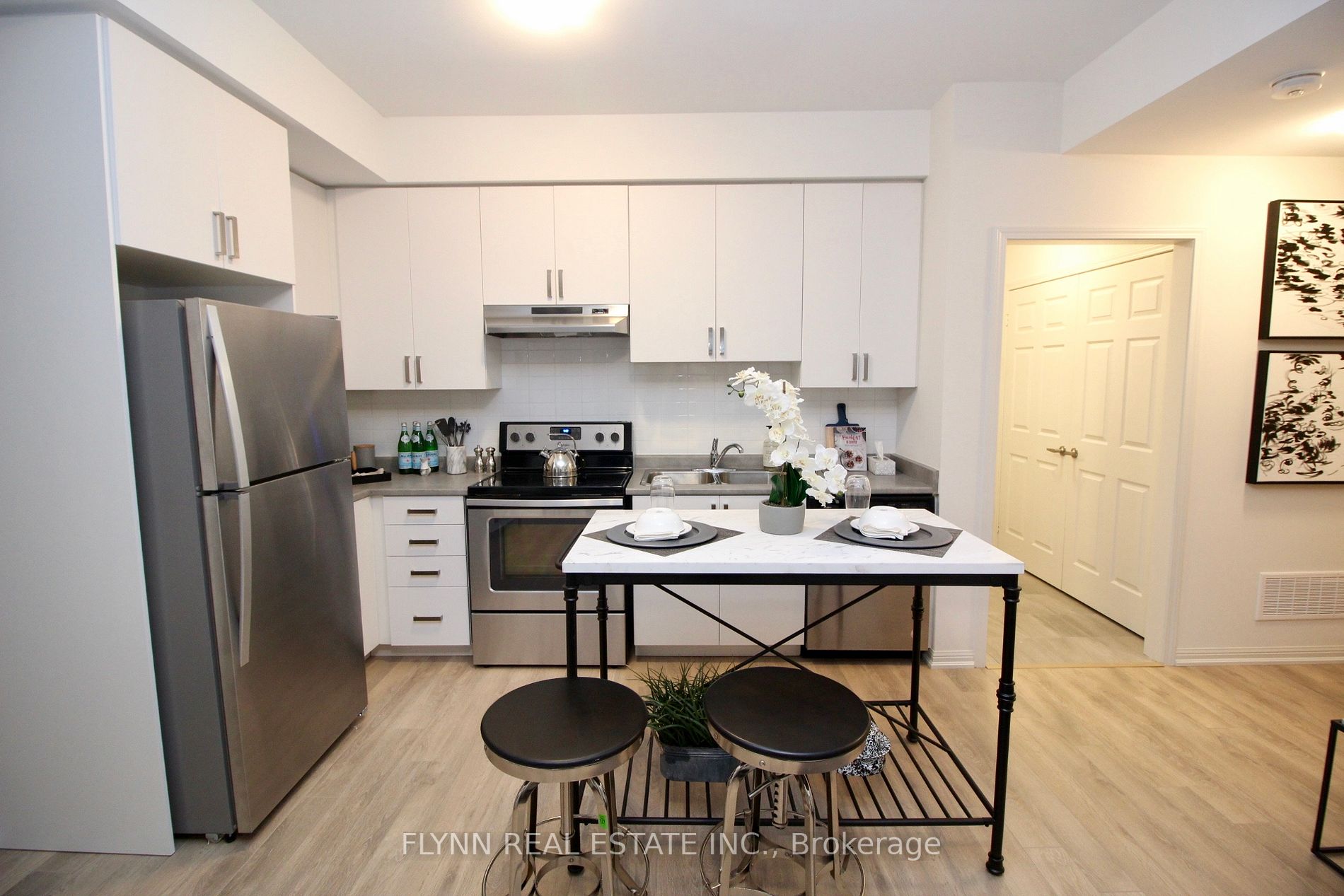 1 Beckenrose Court, #23