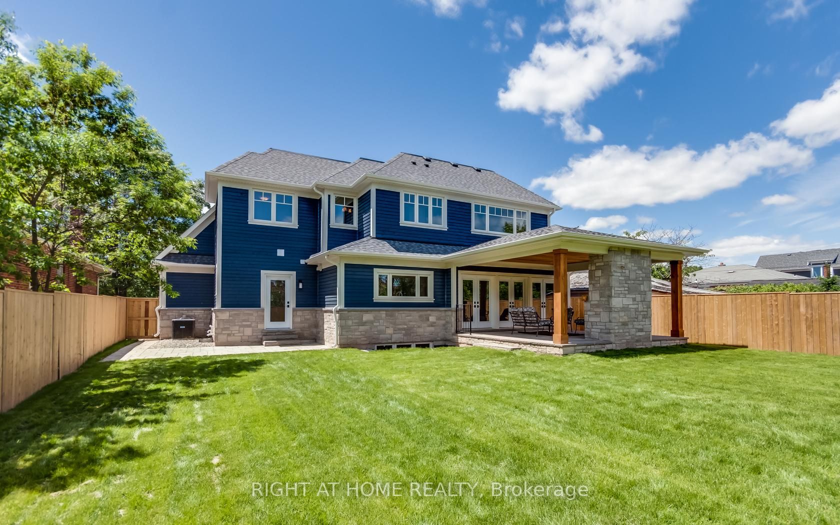 247 Woodale Ave
