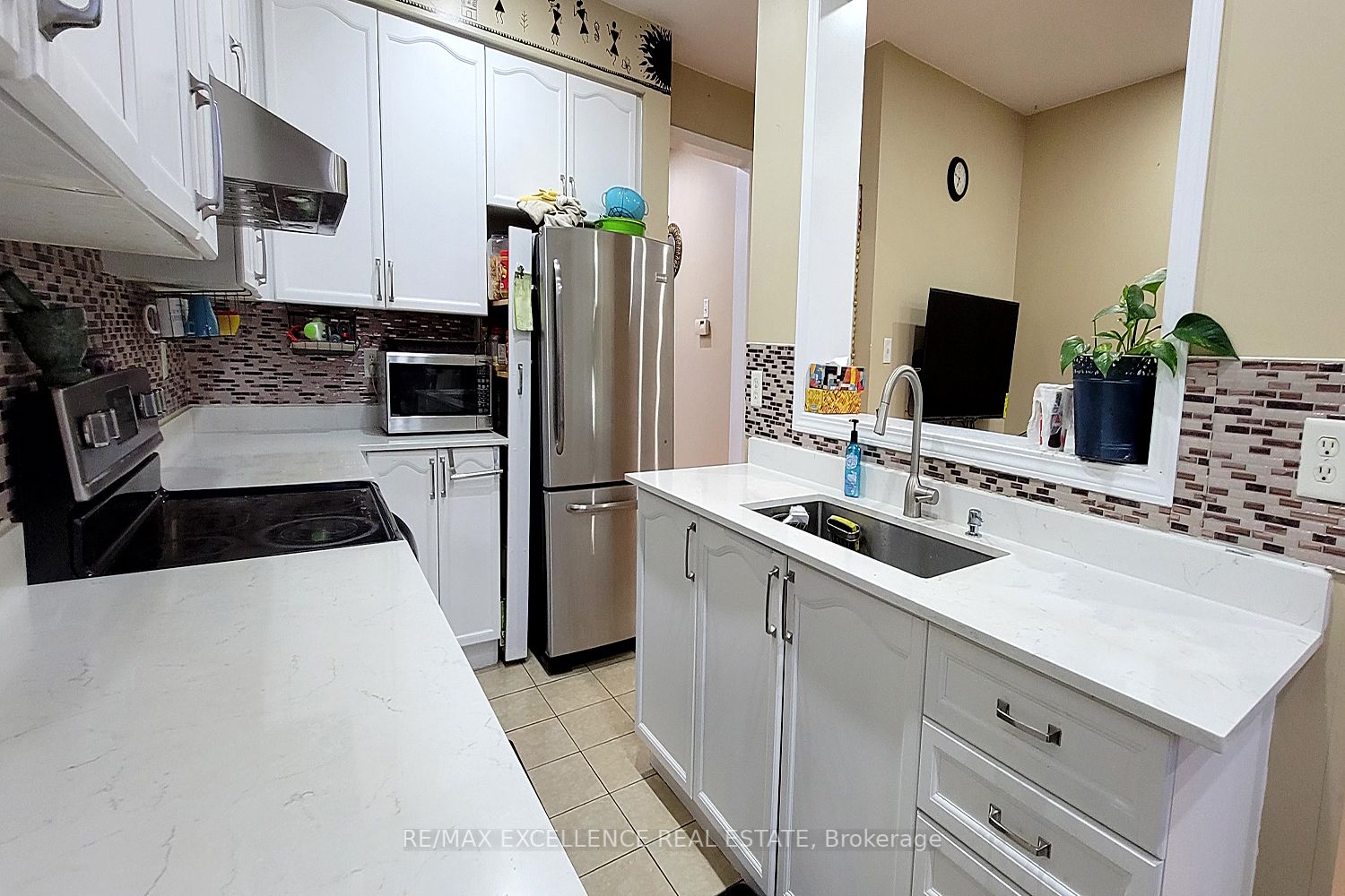 1319 Prestonwood Crescent