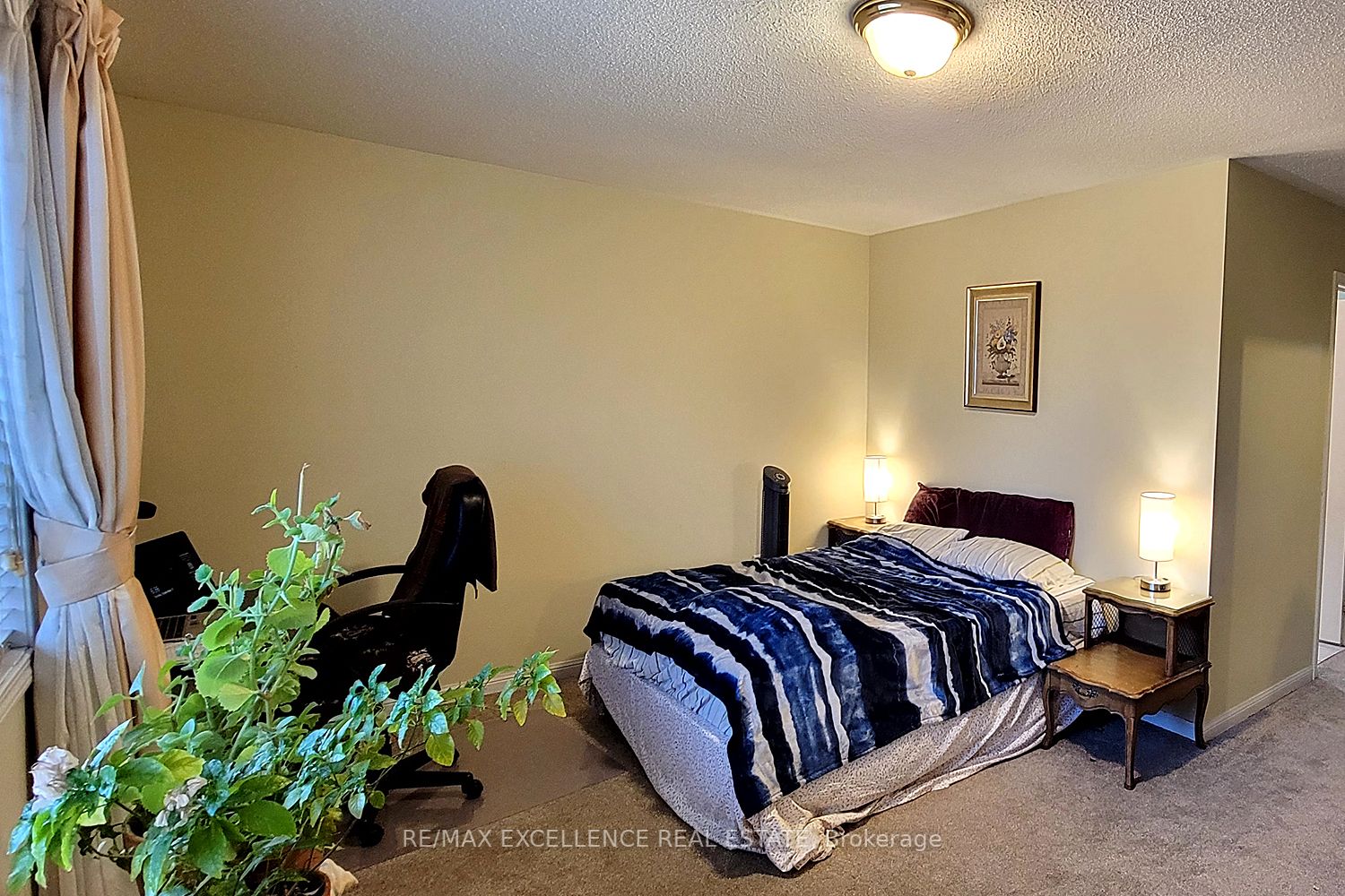 1319 Prestonwood Crescent