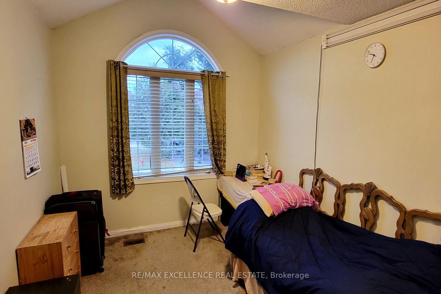 1319 Prestonwood Crescent
