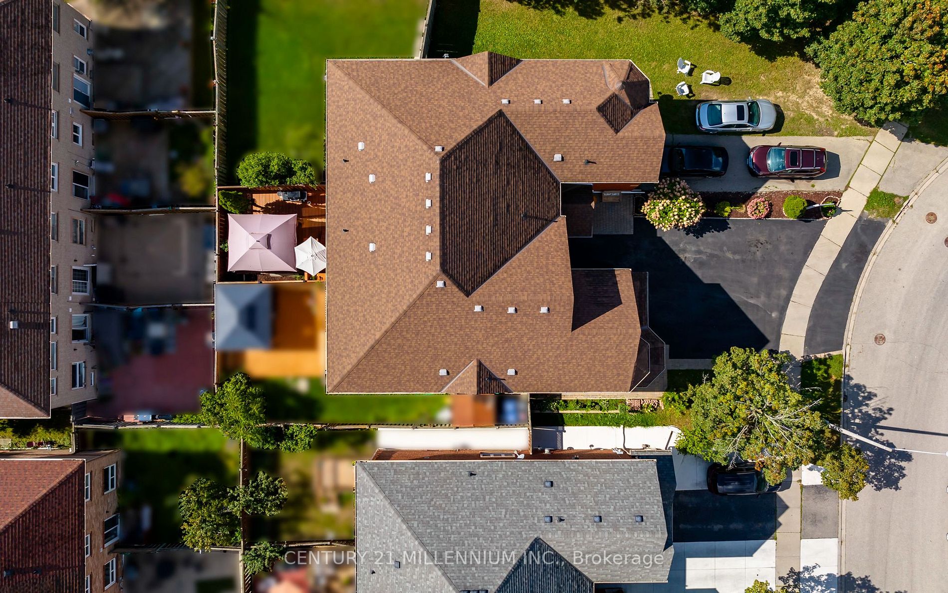 3938 Zenith Court