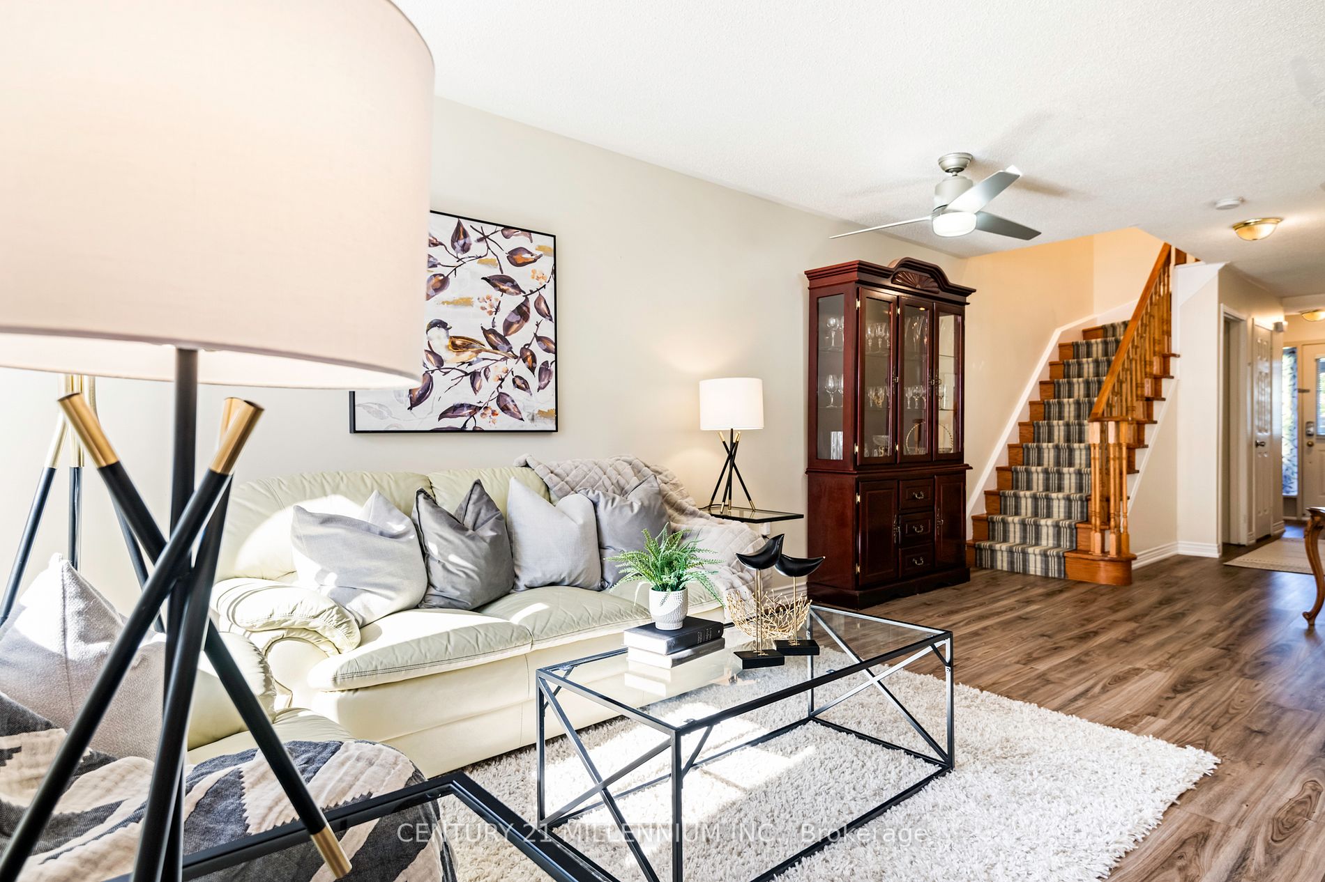 3938 Zenith Court