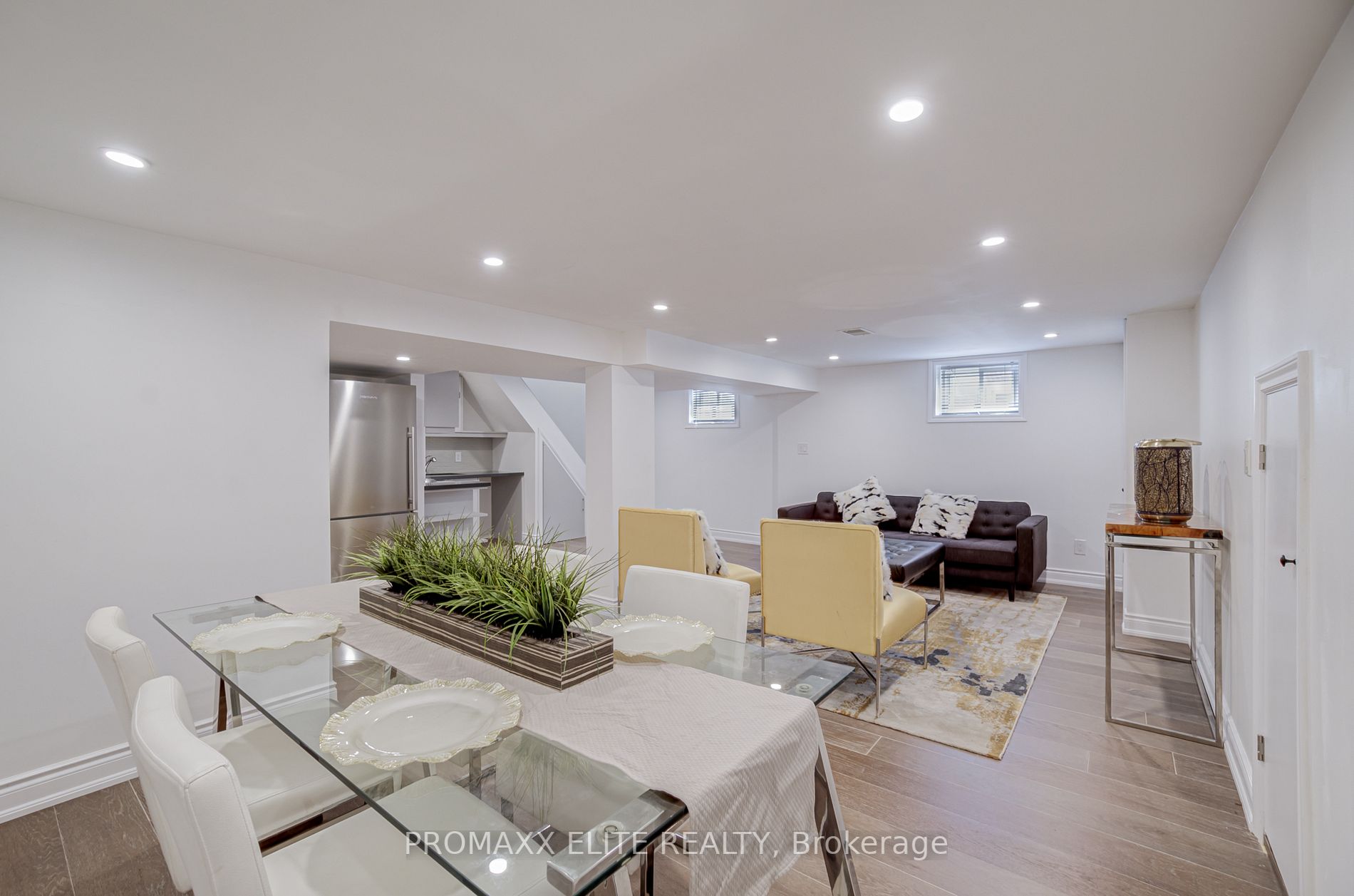 5 Lockerbie Avenue