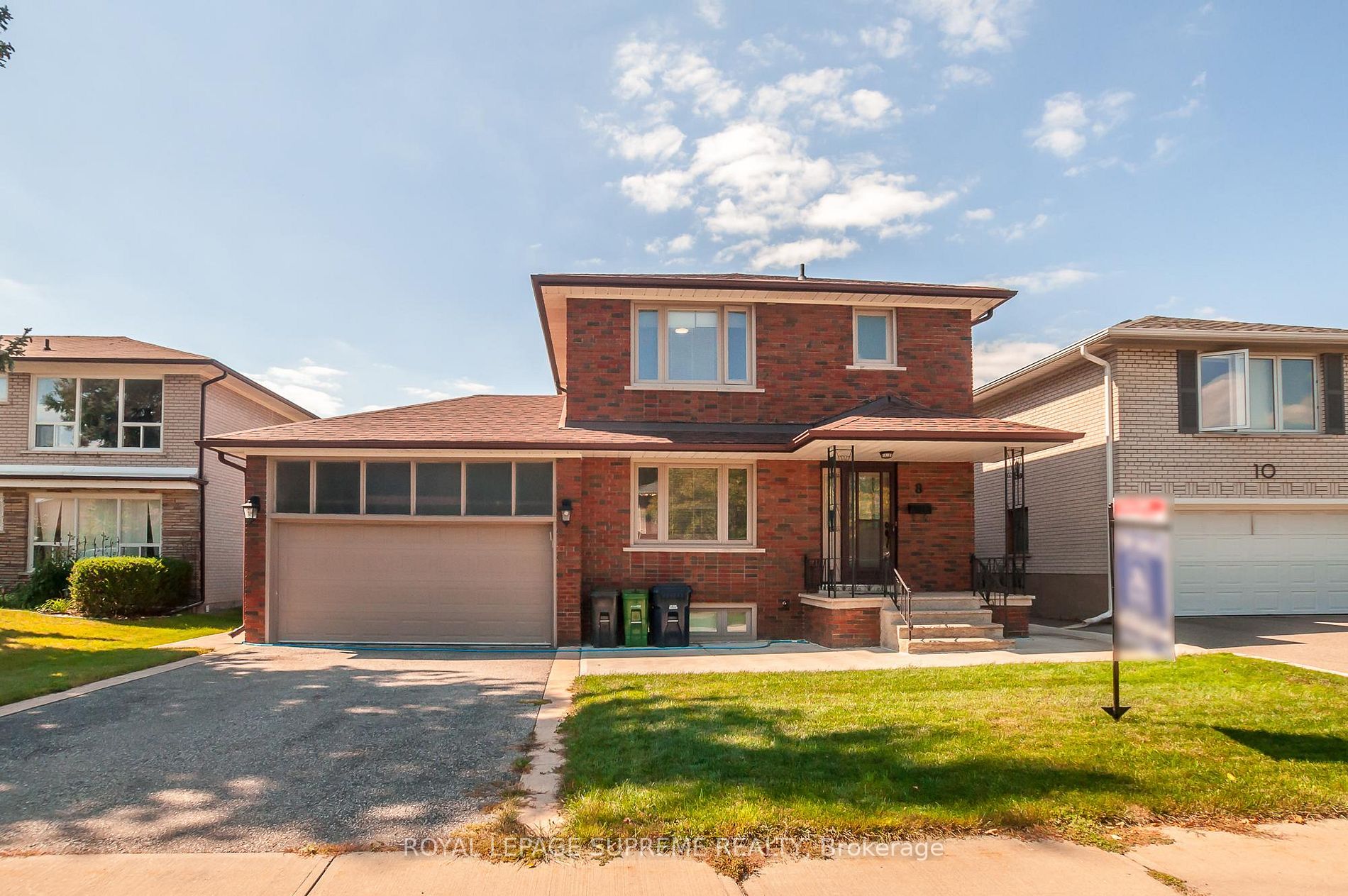 8 Norgrove Cres