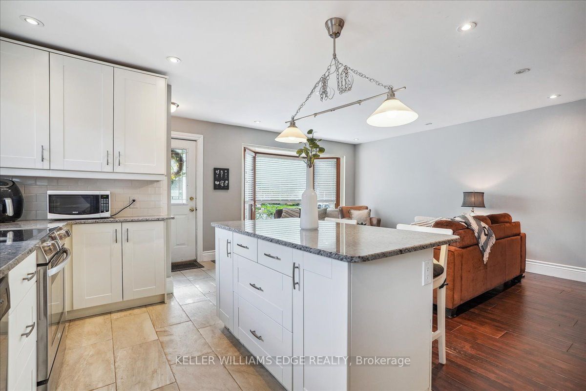 419 Melores Dr