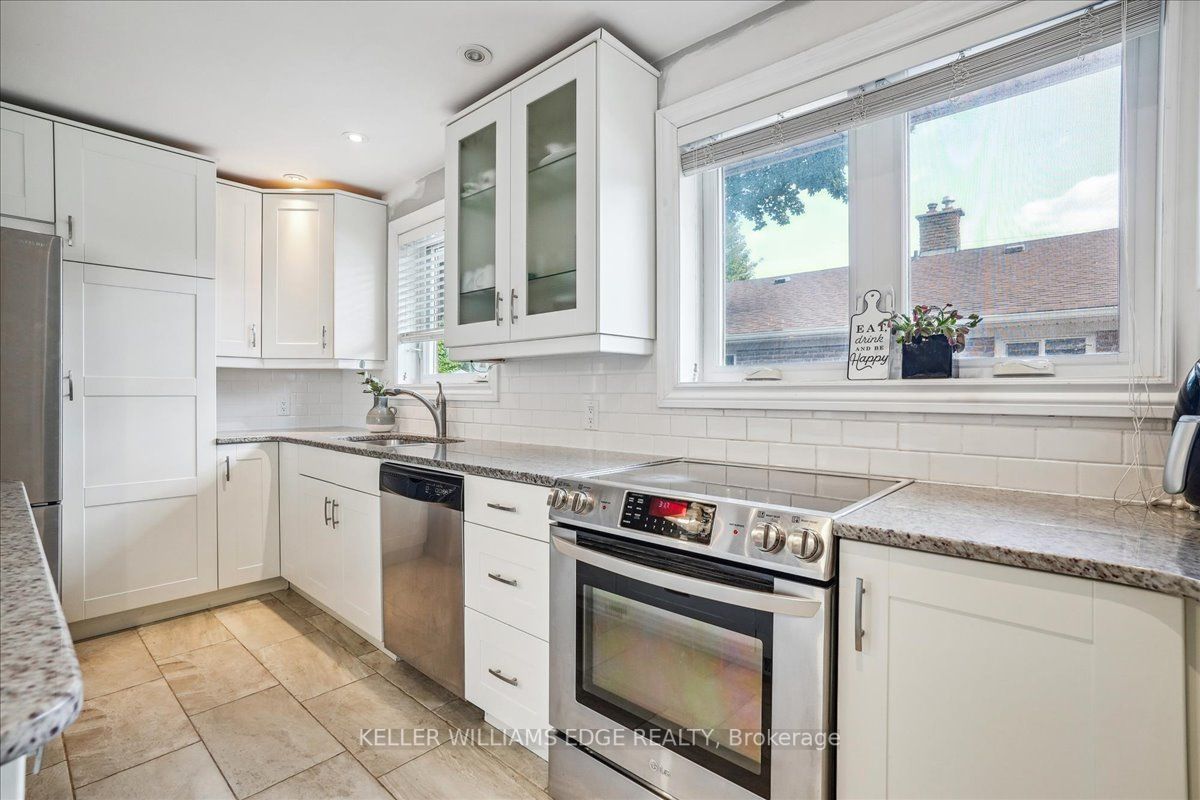 419 Melores Dr
