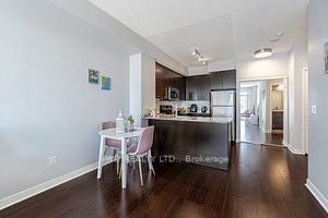 365 Prince Of Wales Drive, #906