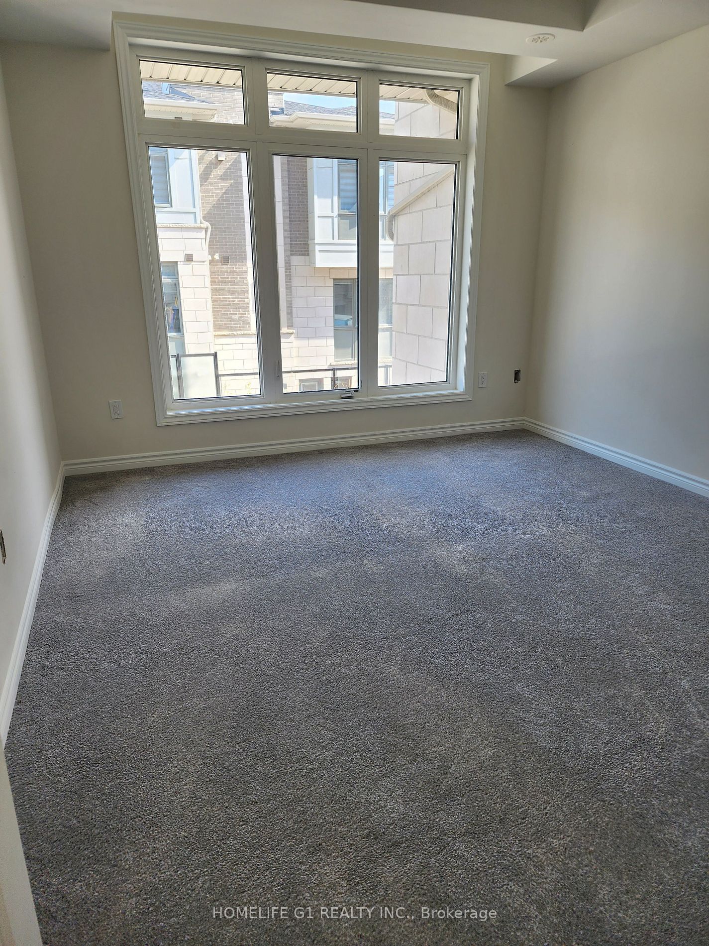 30 Halliford Place, #210