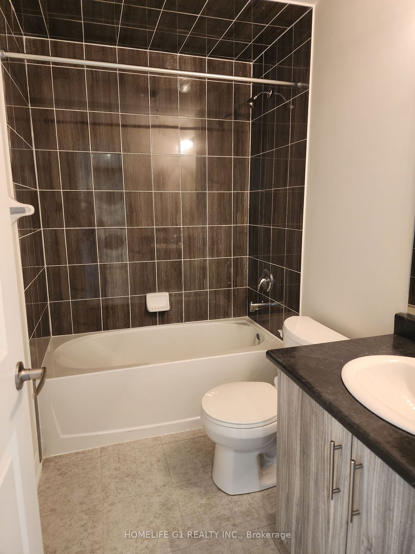 30 Halliford Place, #210