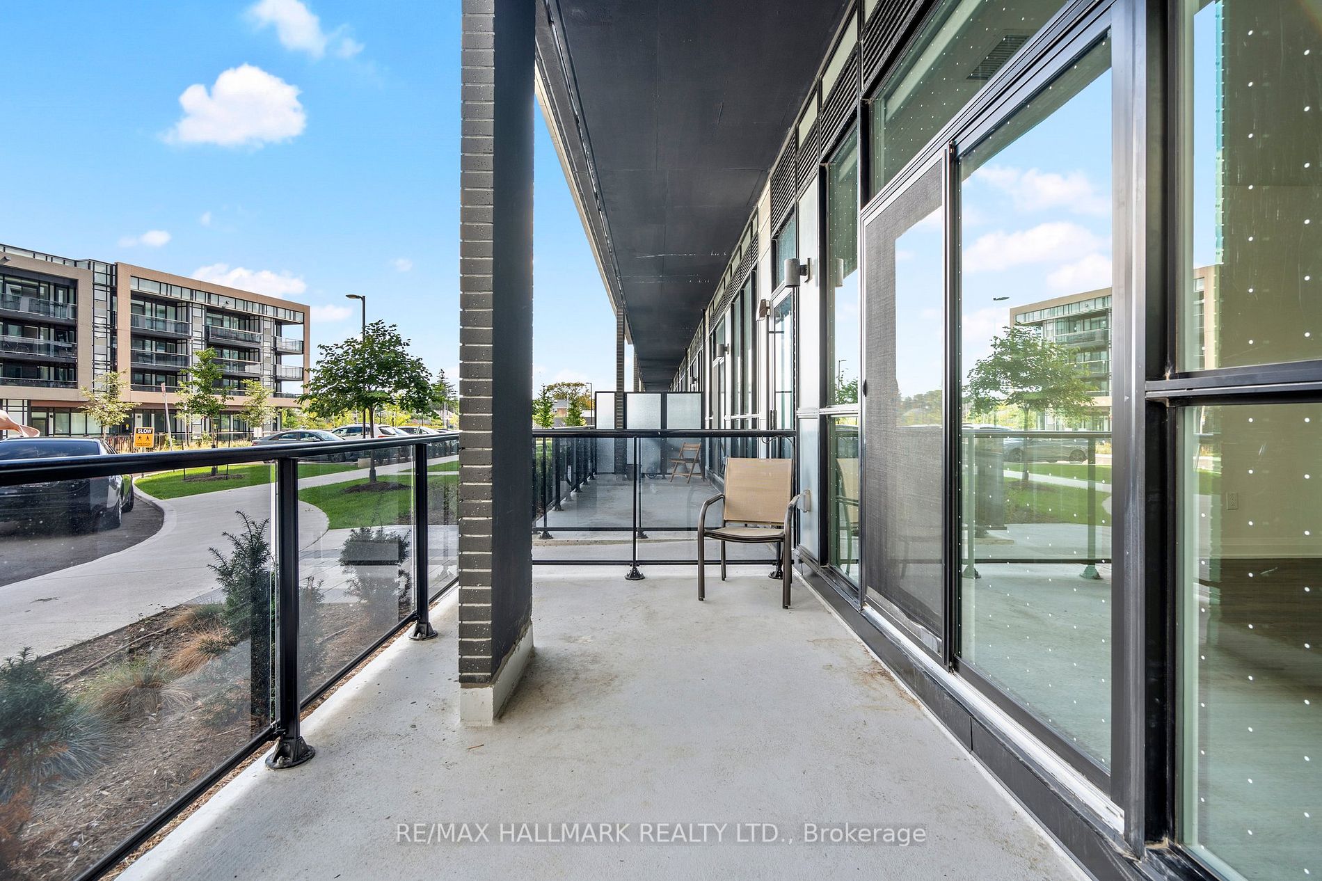 50 George Butchart Dr, #118