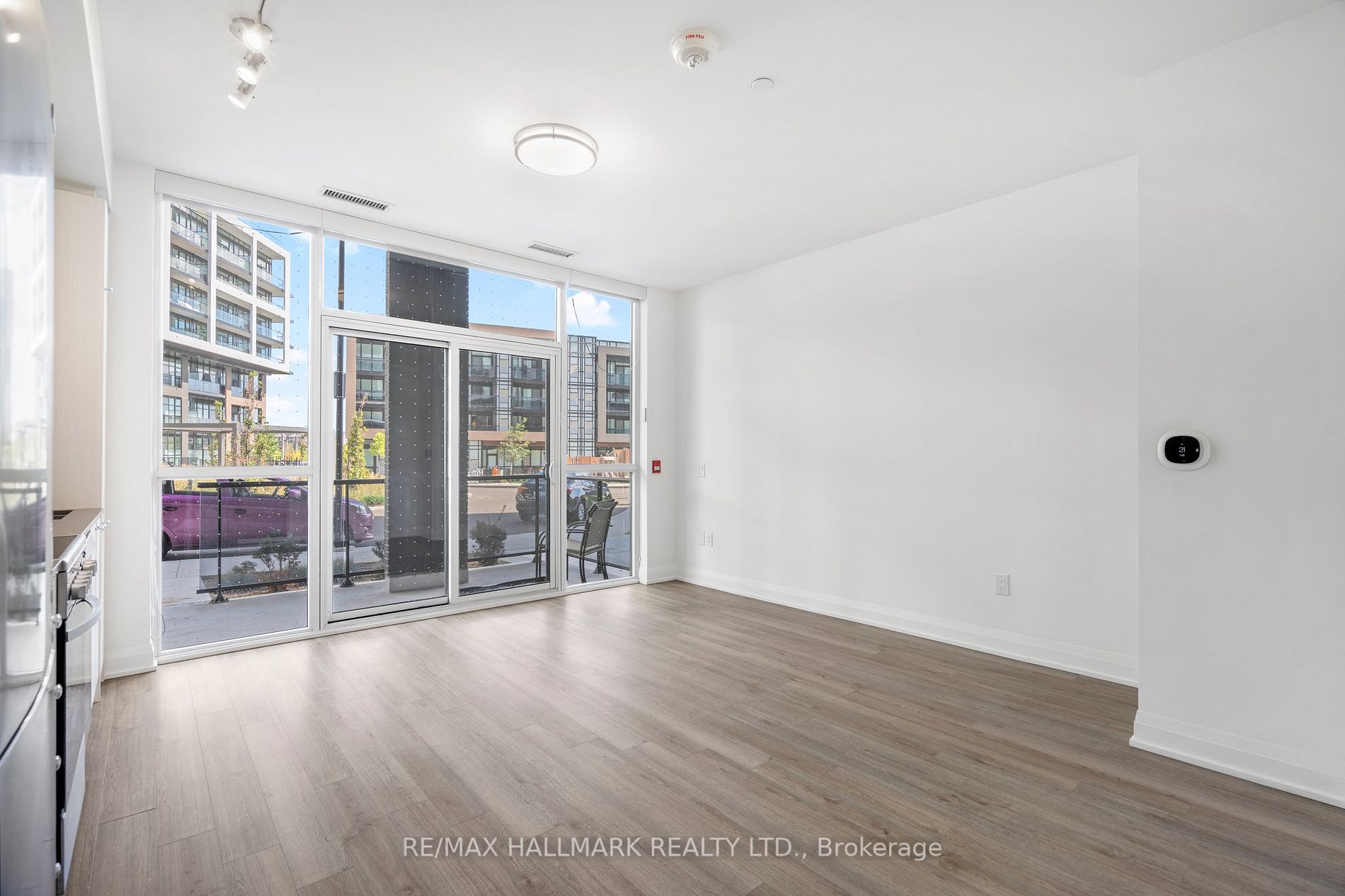 50 George Butchart Dr, #118