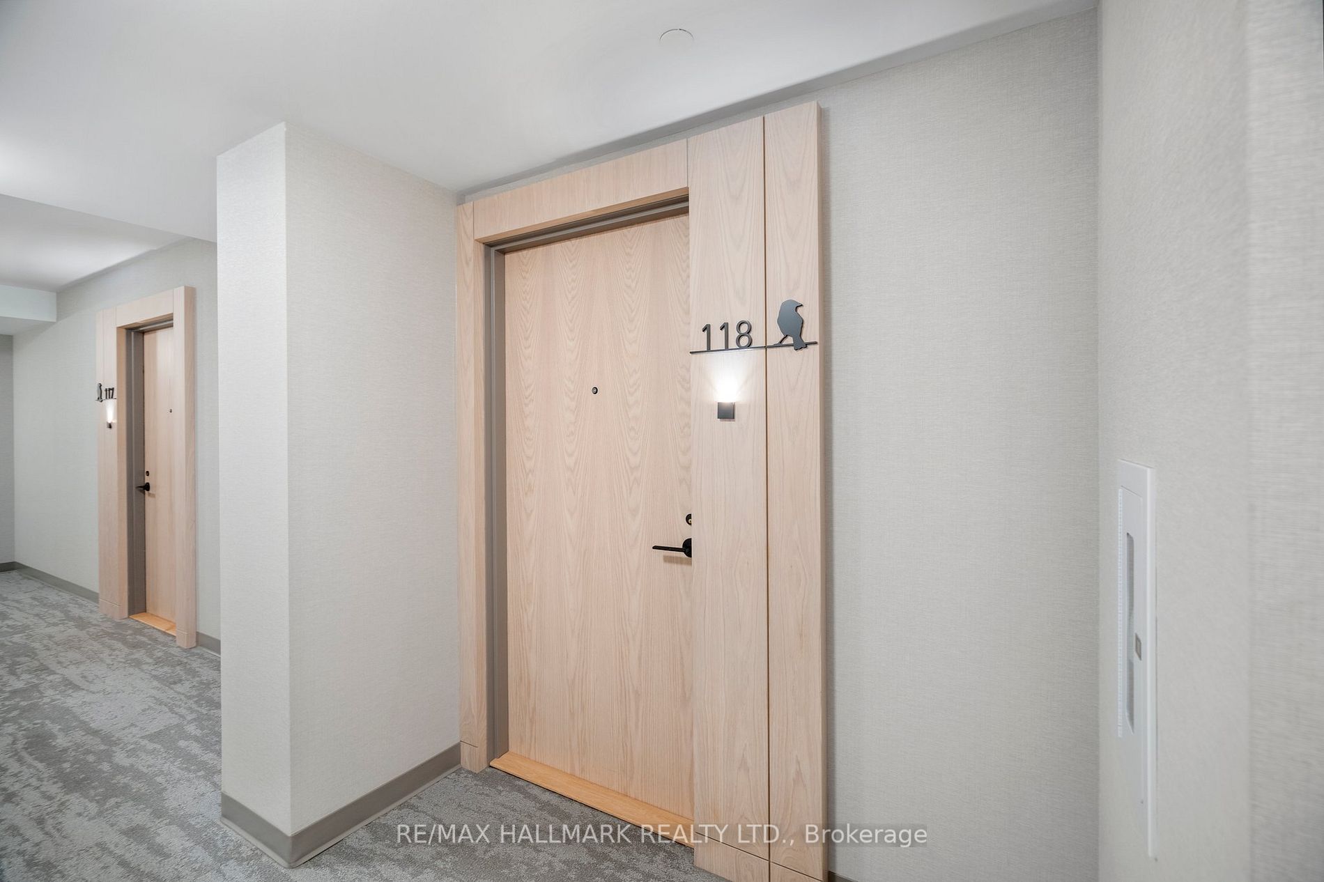 50 George Butchart Dr, #118