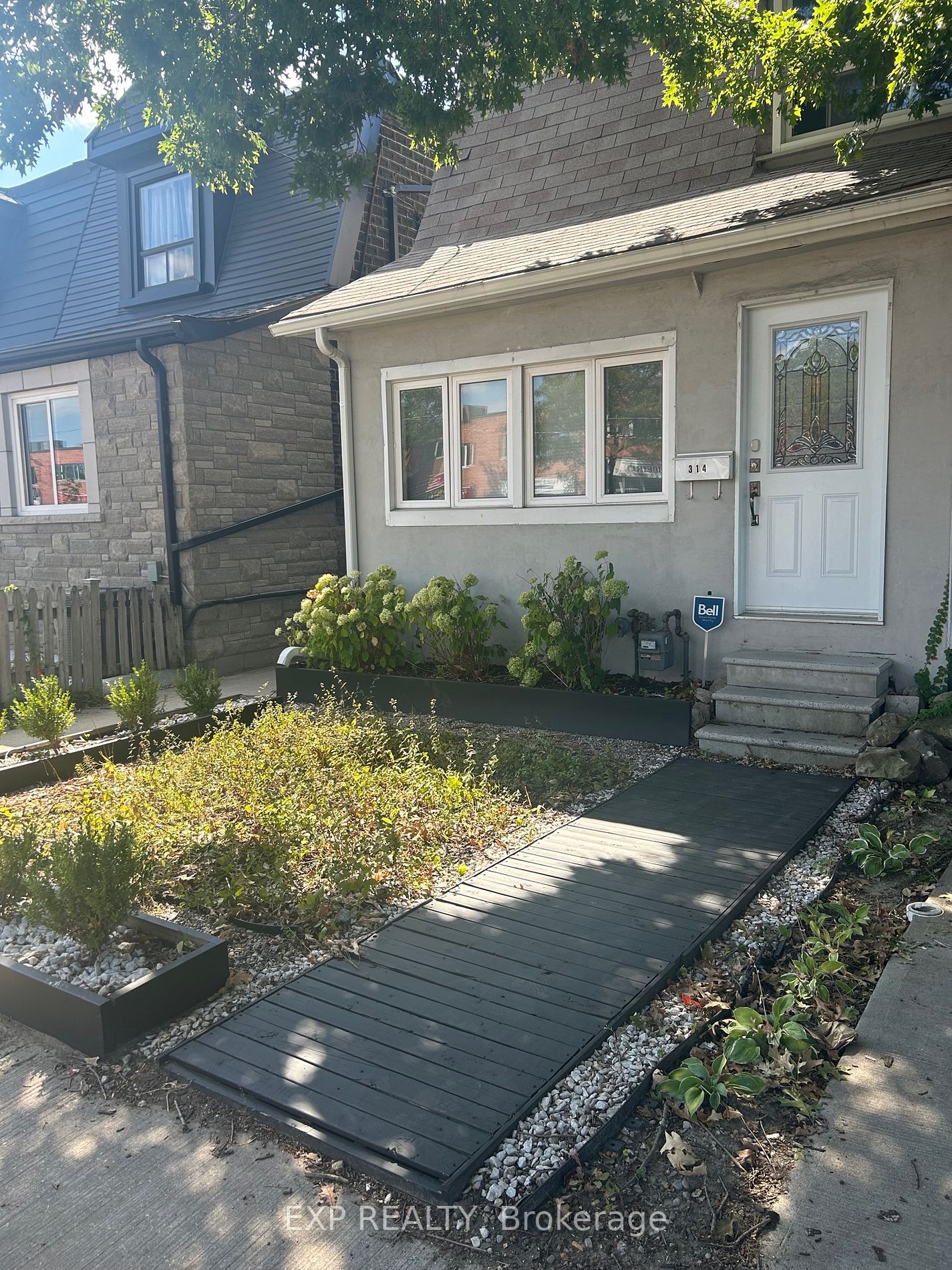 314 Weston Rd