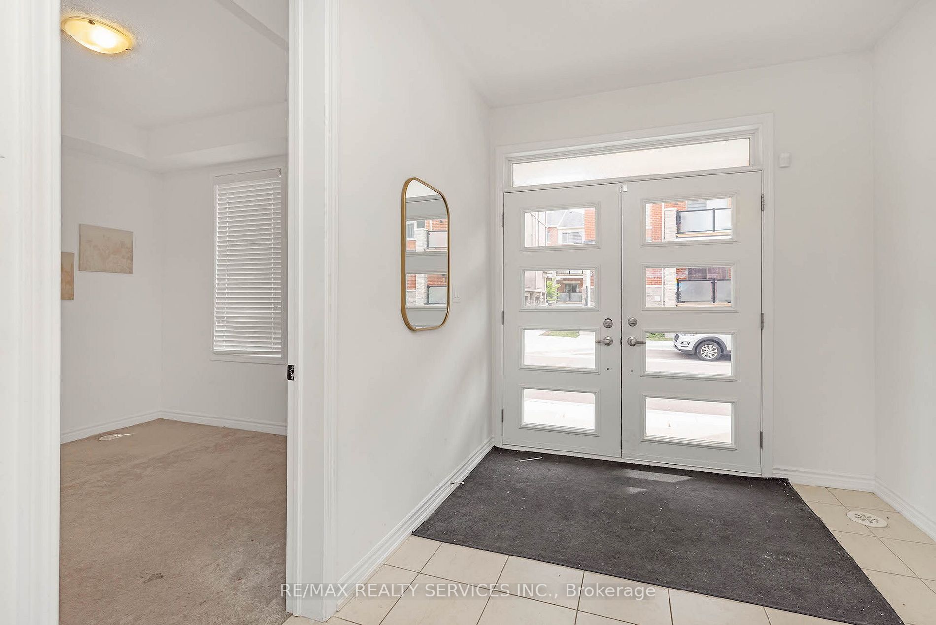 292 Lagerfeld Dr, #30