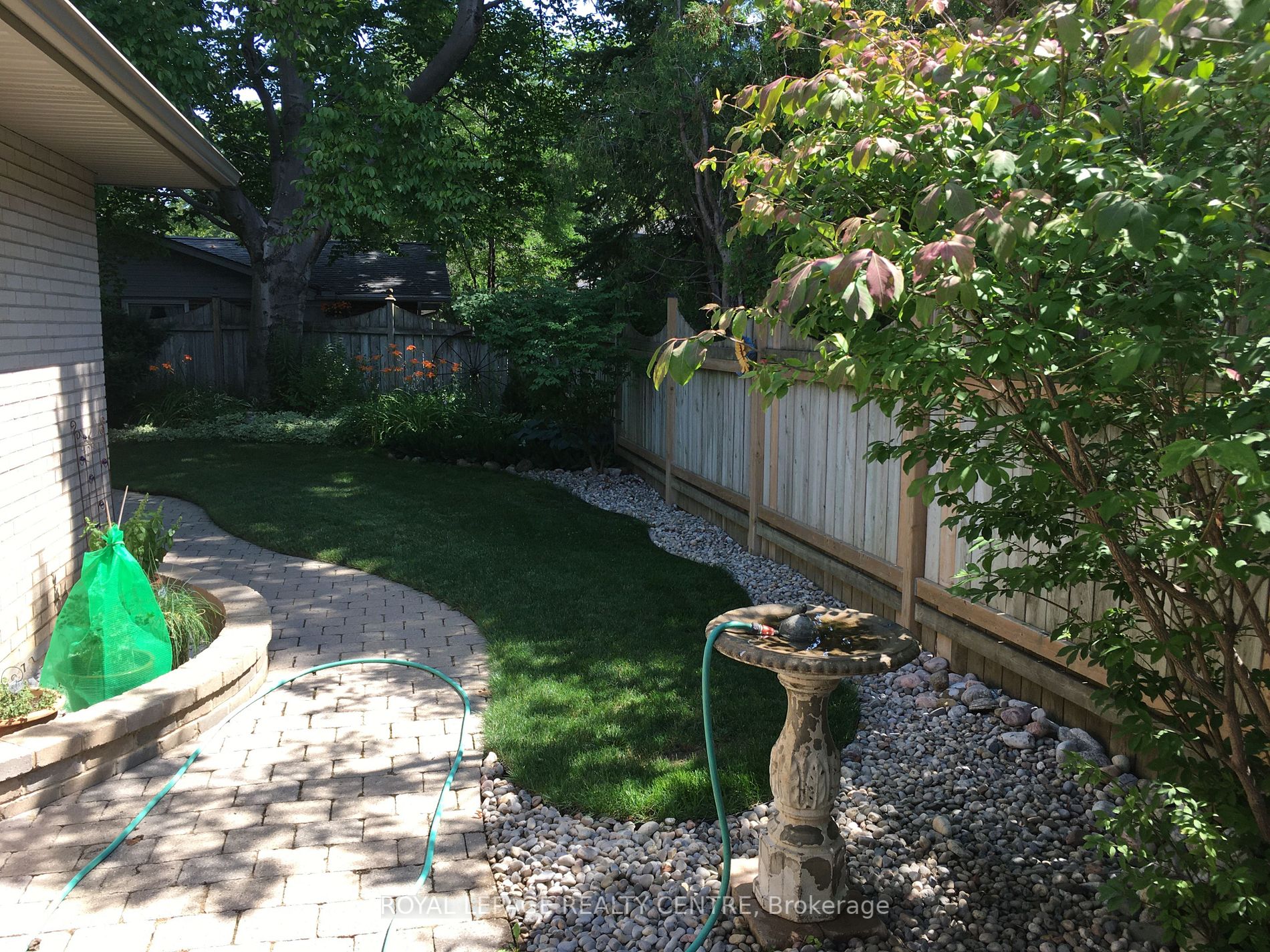 3376 GRASSFIRE Crescent