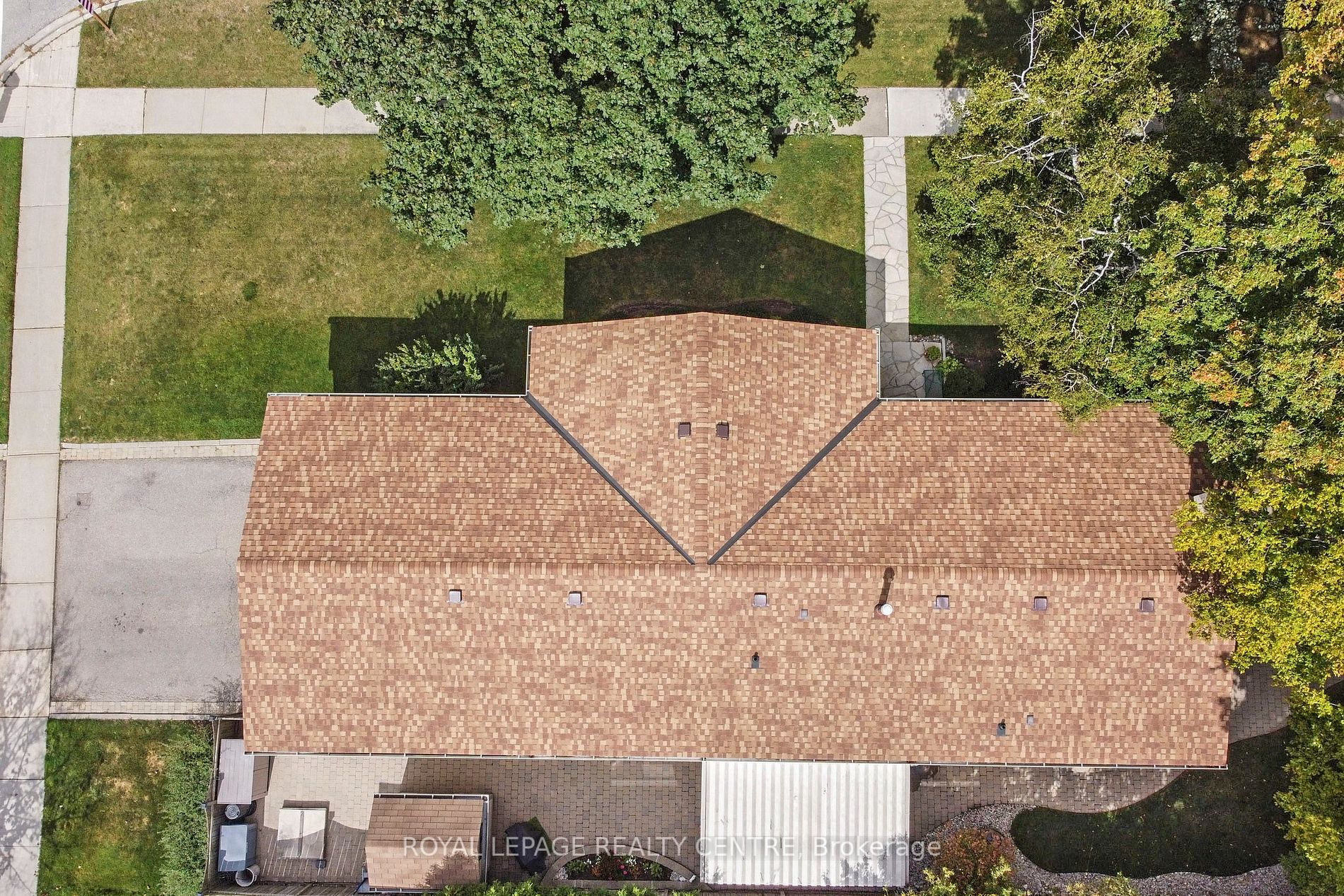 3376 Grassfire Cres