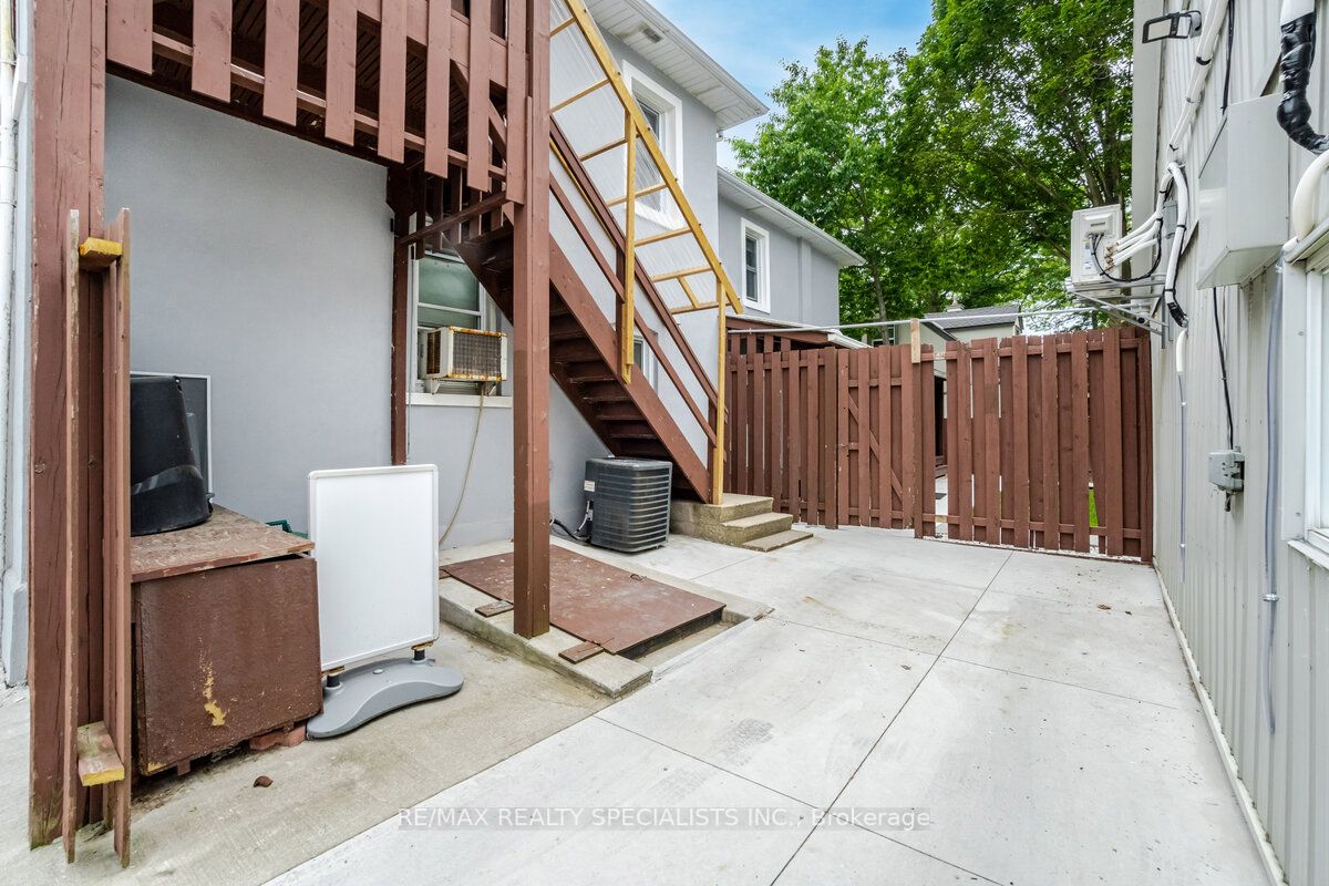 521 Guelph Street