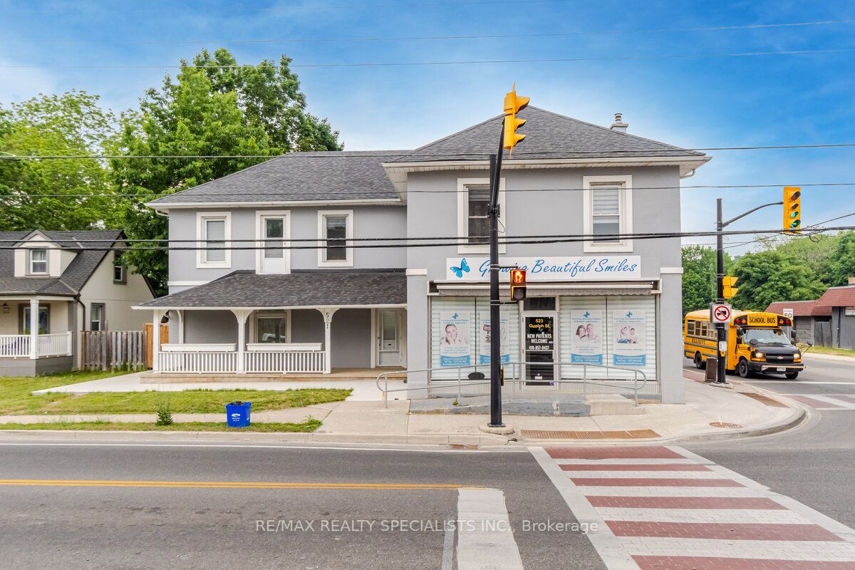 521 Guelph St