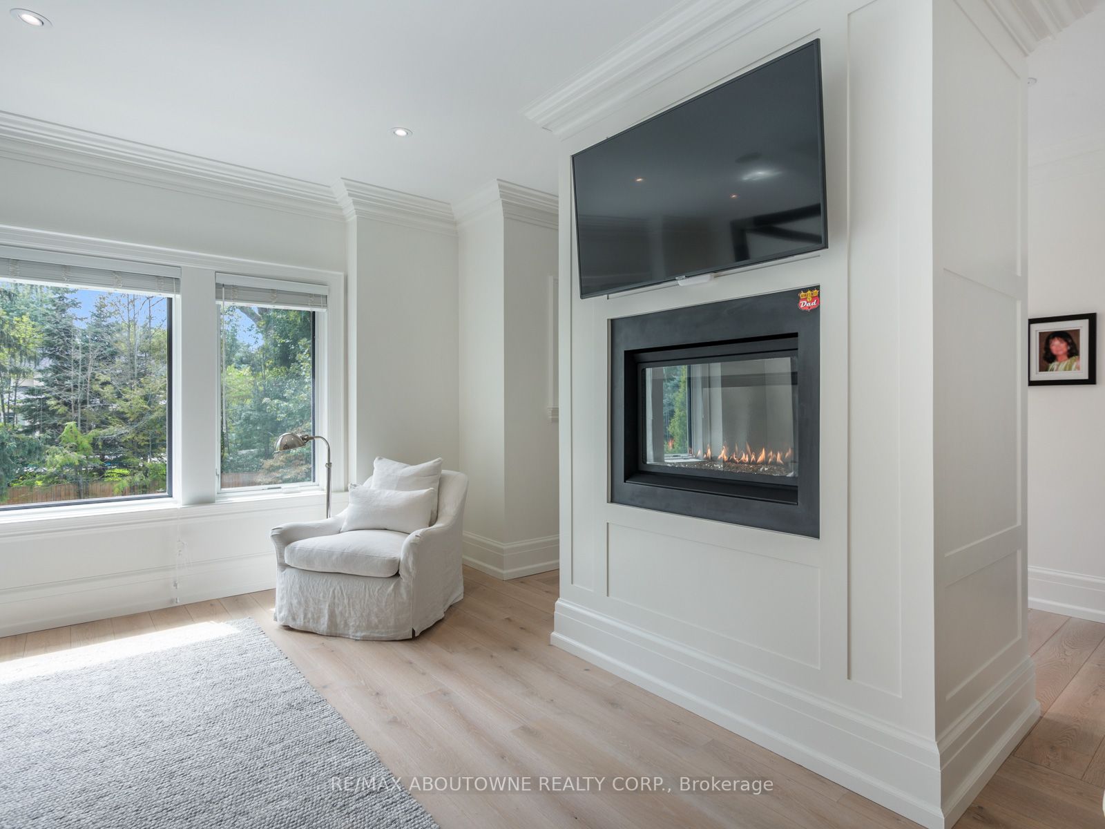 32 Howard Ave