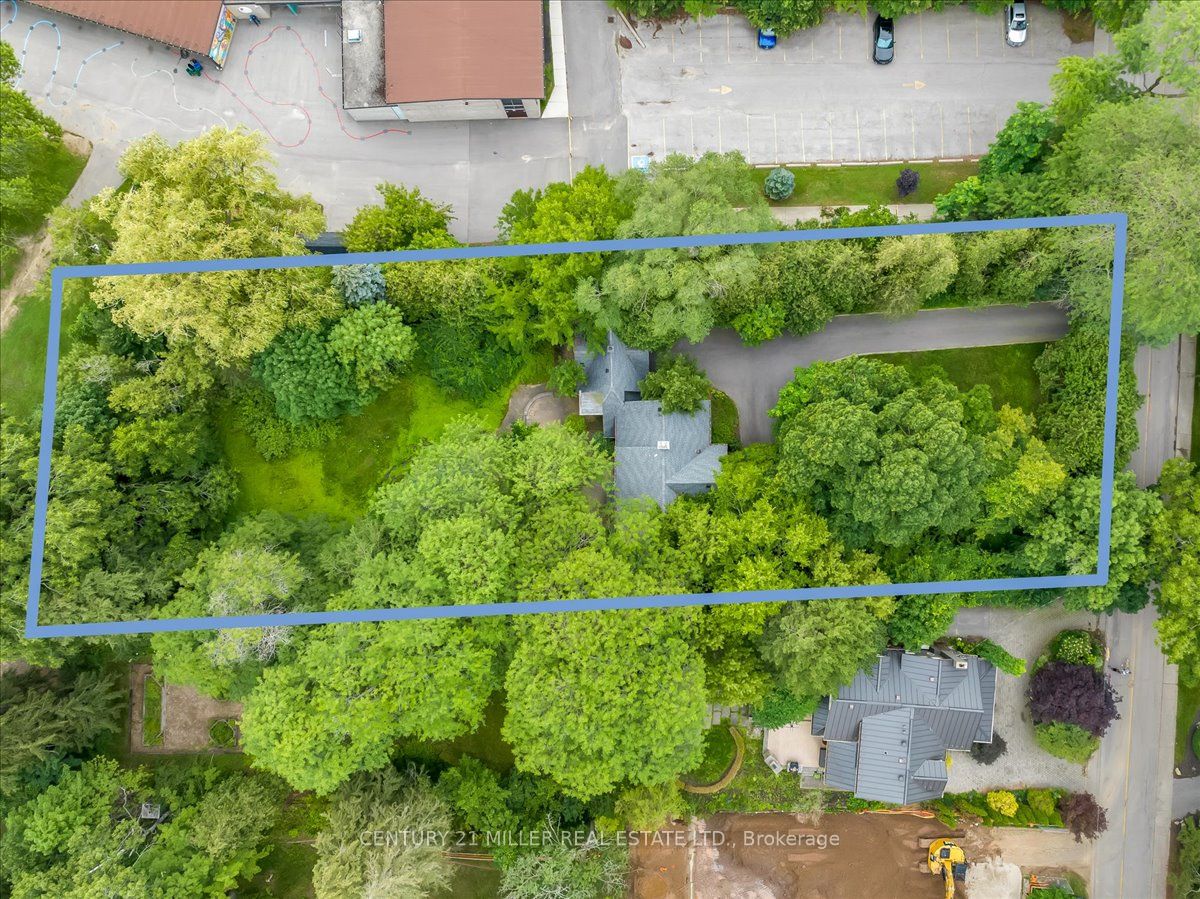 143 Balsam Dr