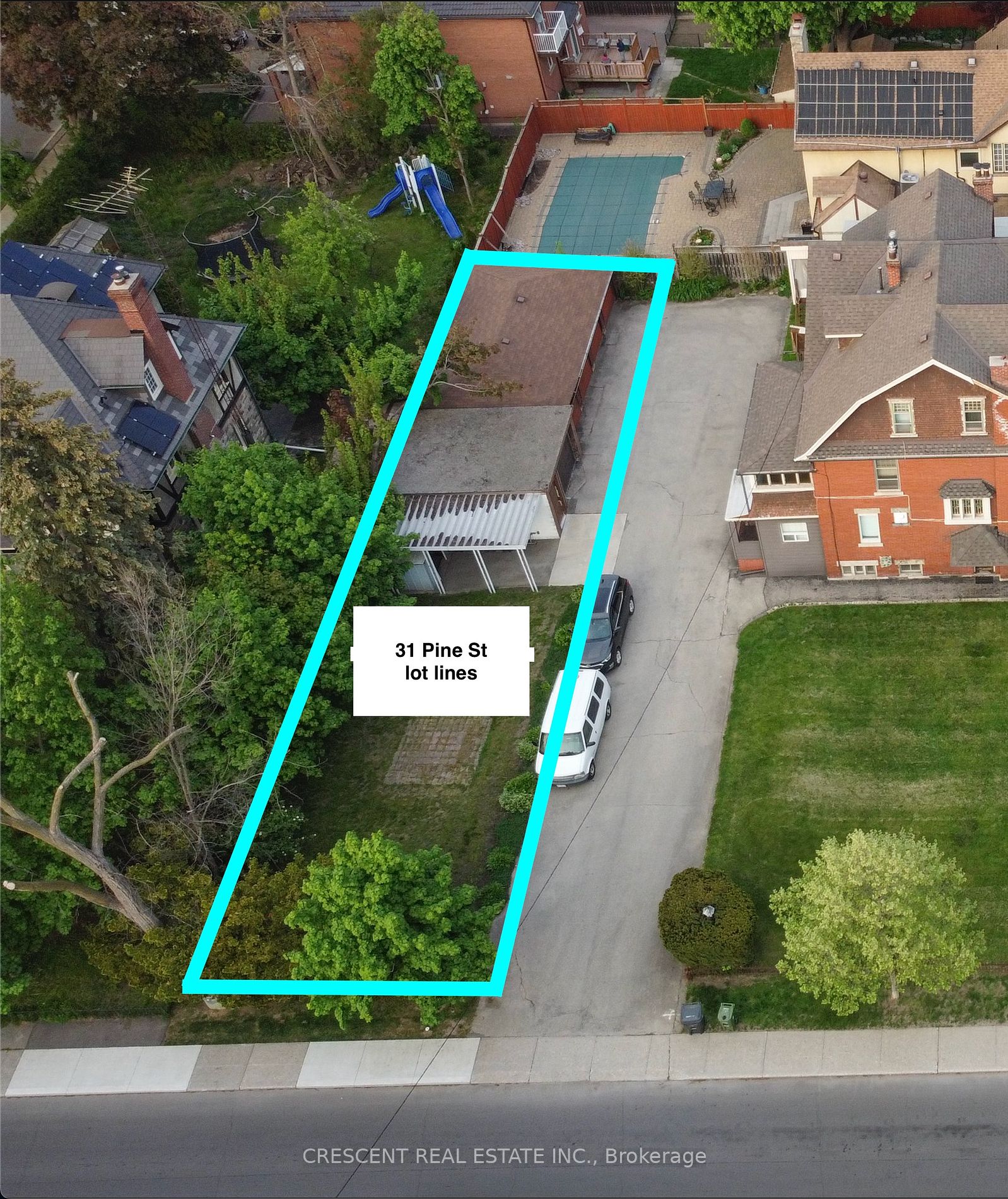 31 Pine St