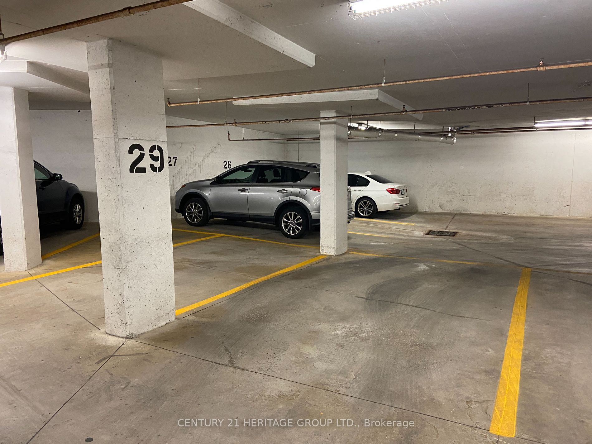 200 Burnhamthorpe Road E, #1304
