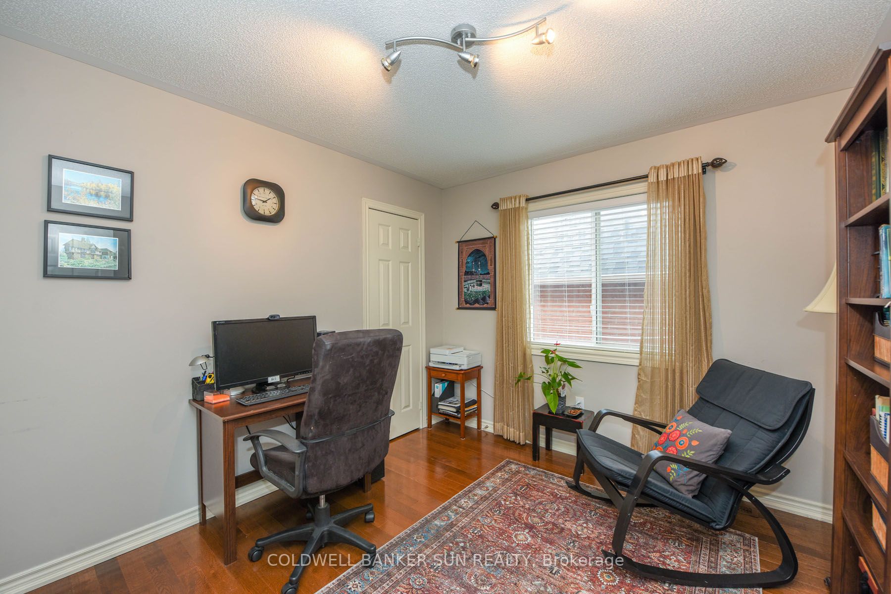 1059 Eager Road