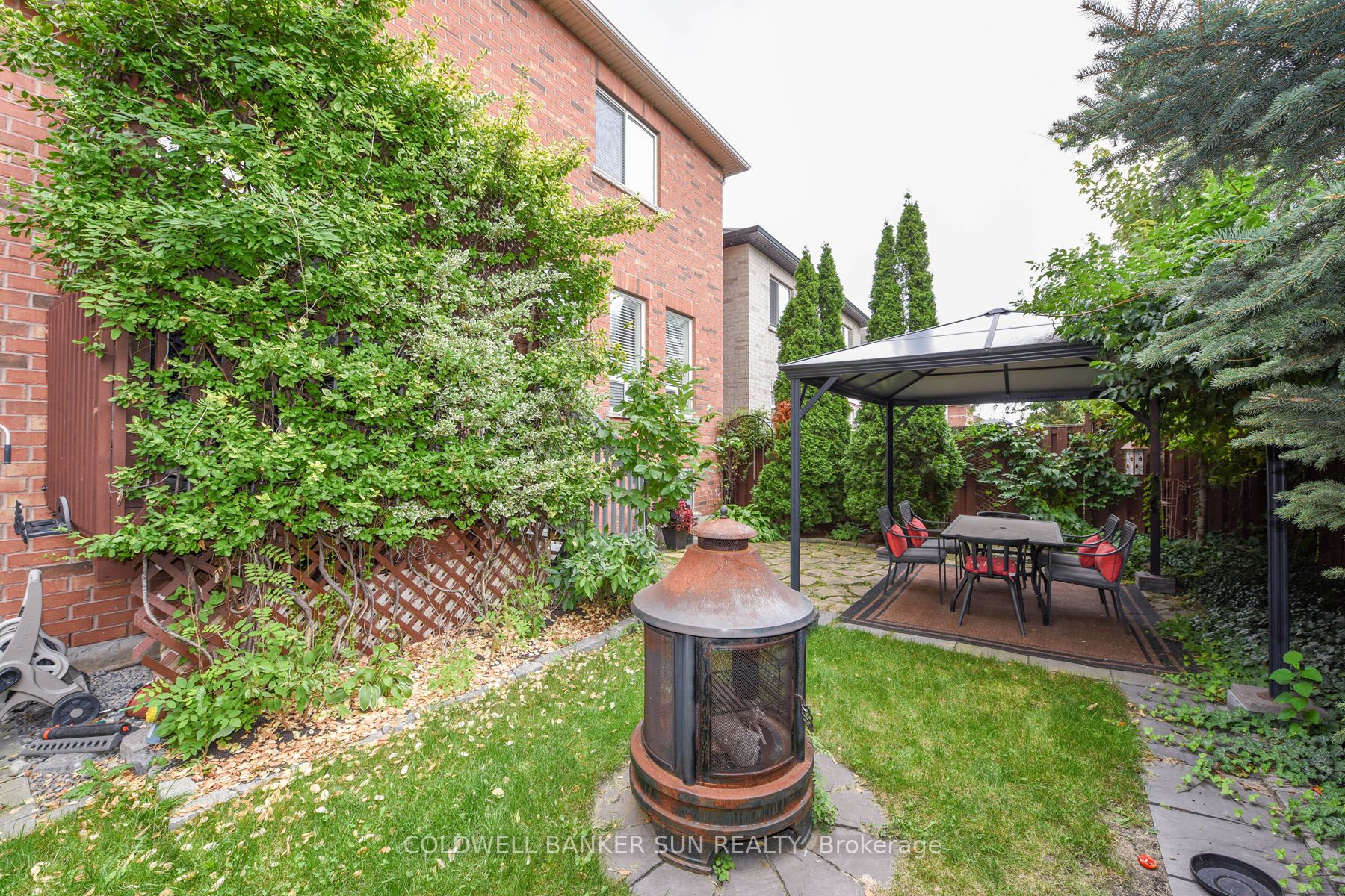 1059 Eager Road