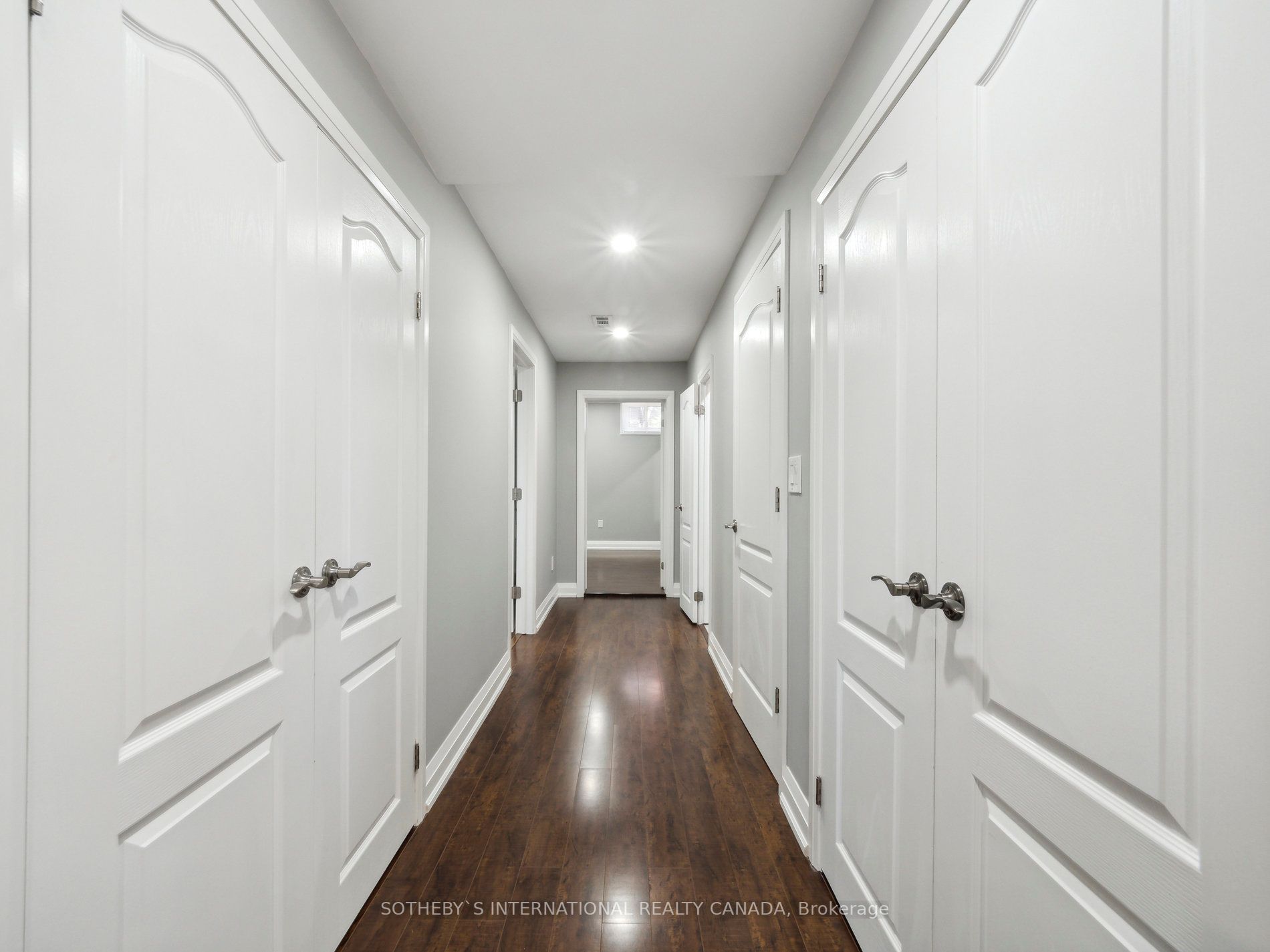 14 Laurelwood Cres, #Lower