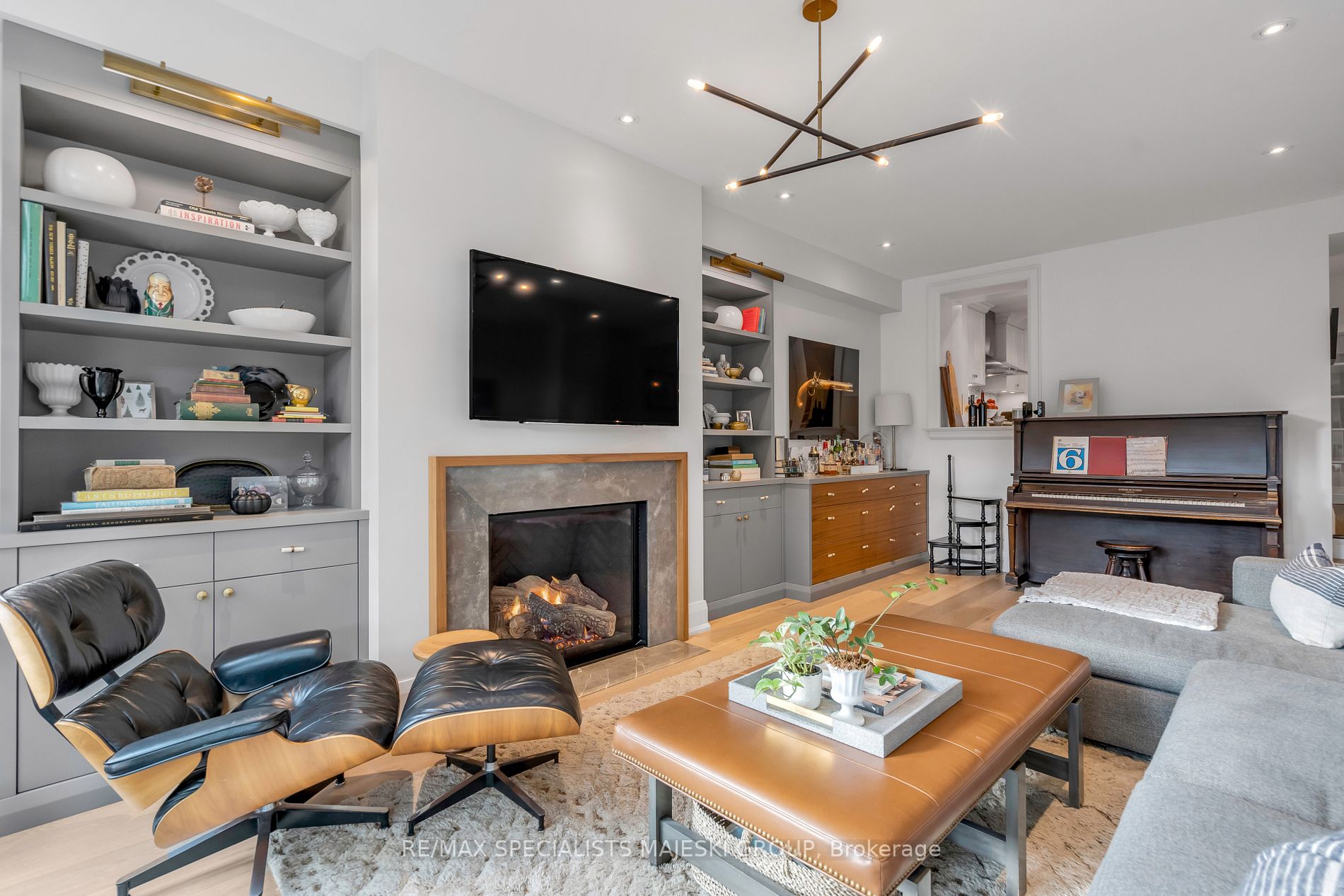 96 Superior Ave