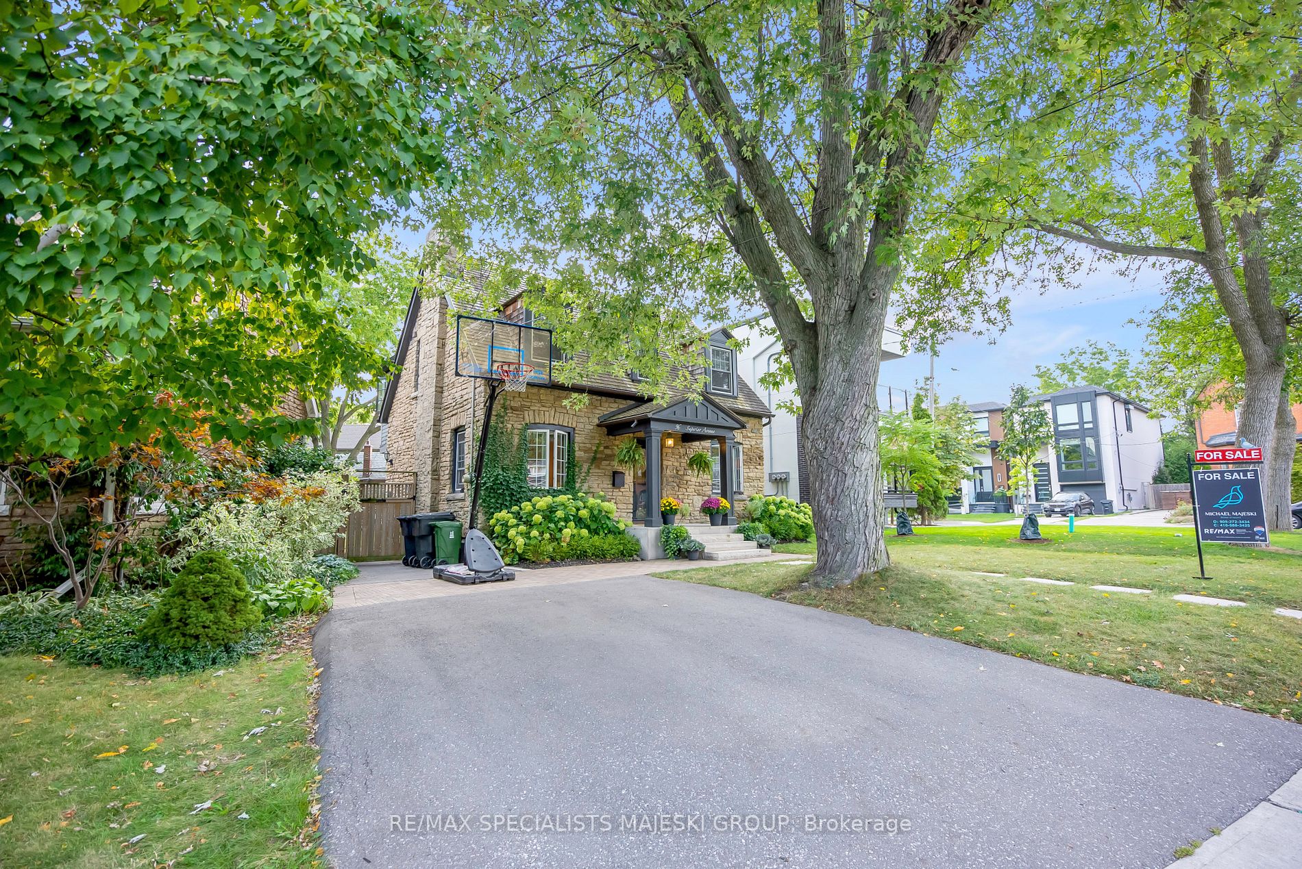 96 Superior Ave
