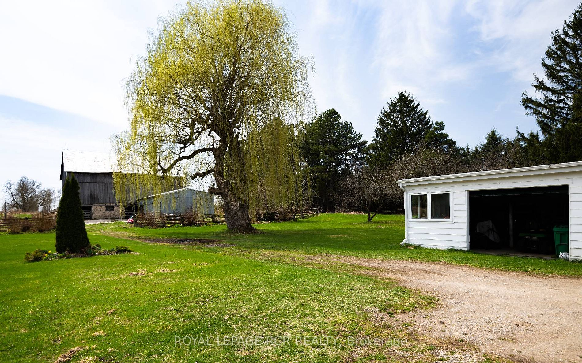 21120 Kennedy Rd