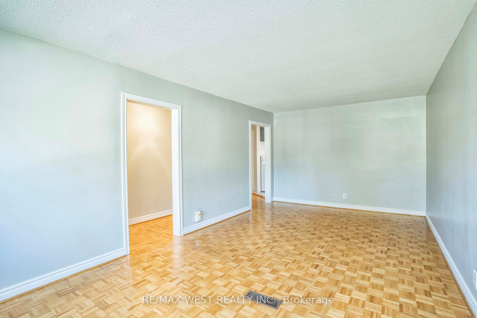 1 Dorsey Drive