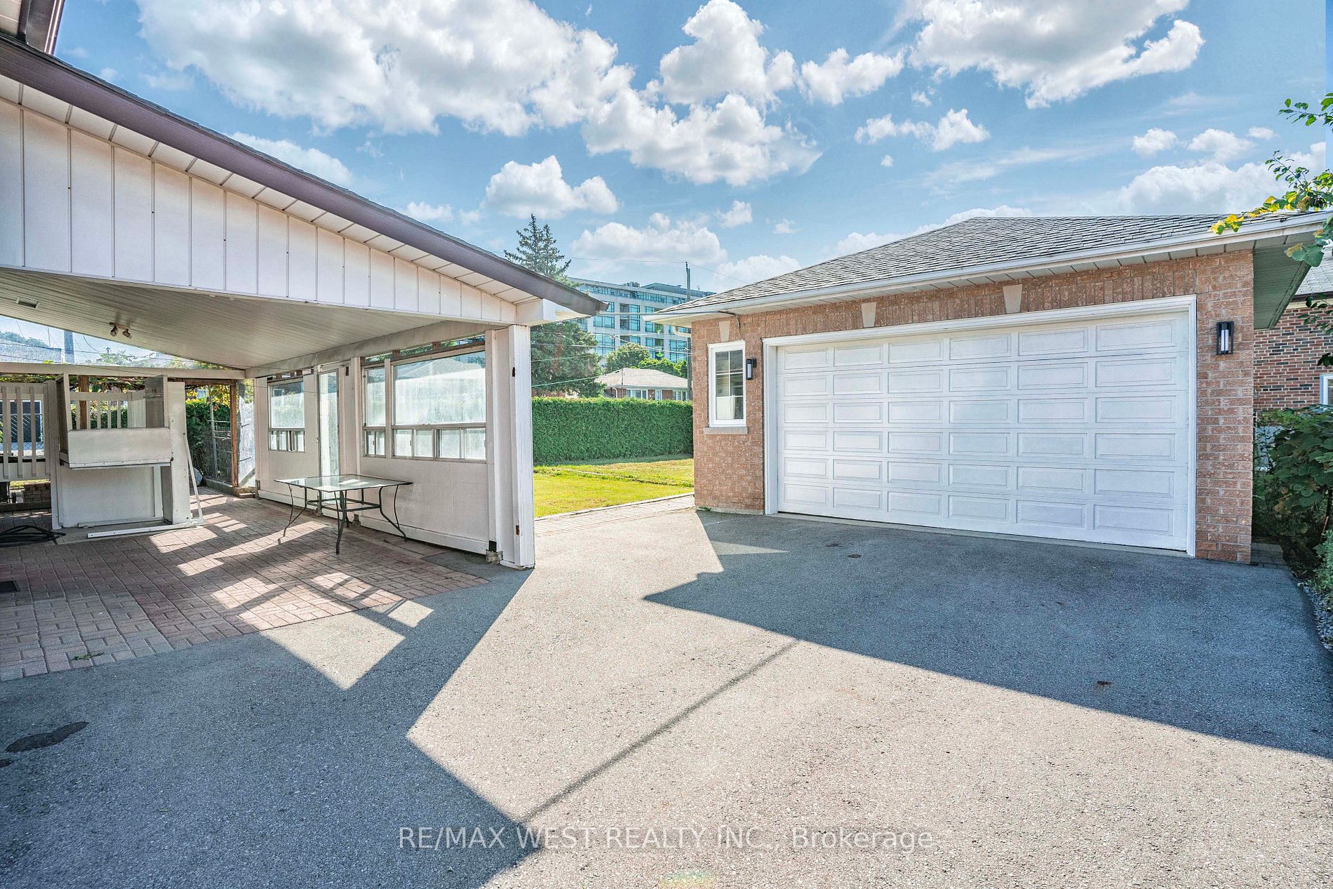 1 Dorsey Drive