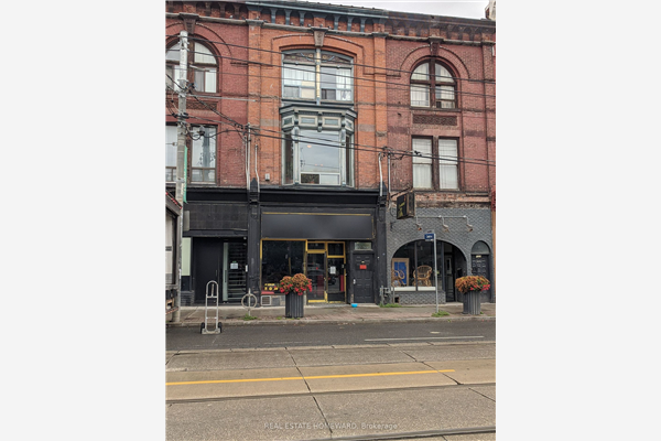 1376 Queen St W, Toronto