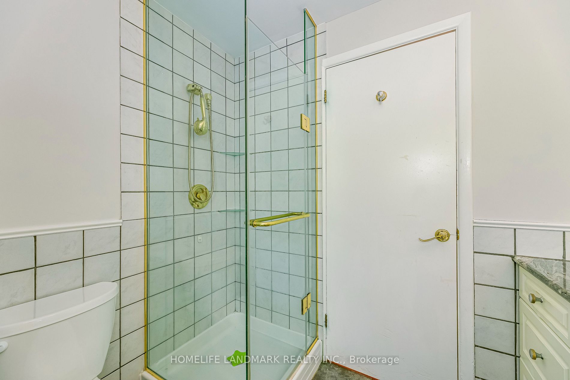 115 Wolfdale Ave