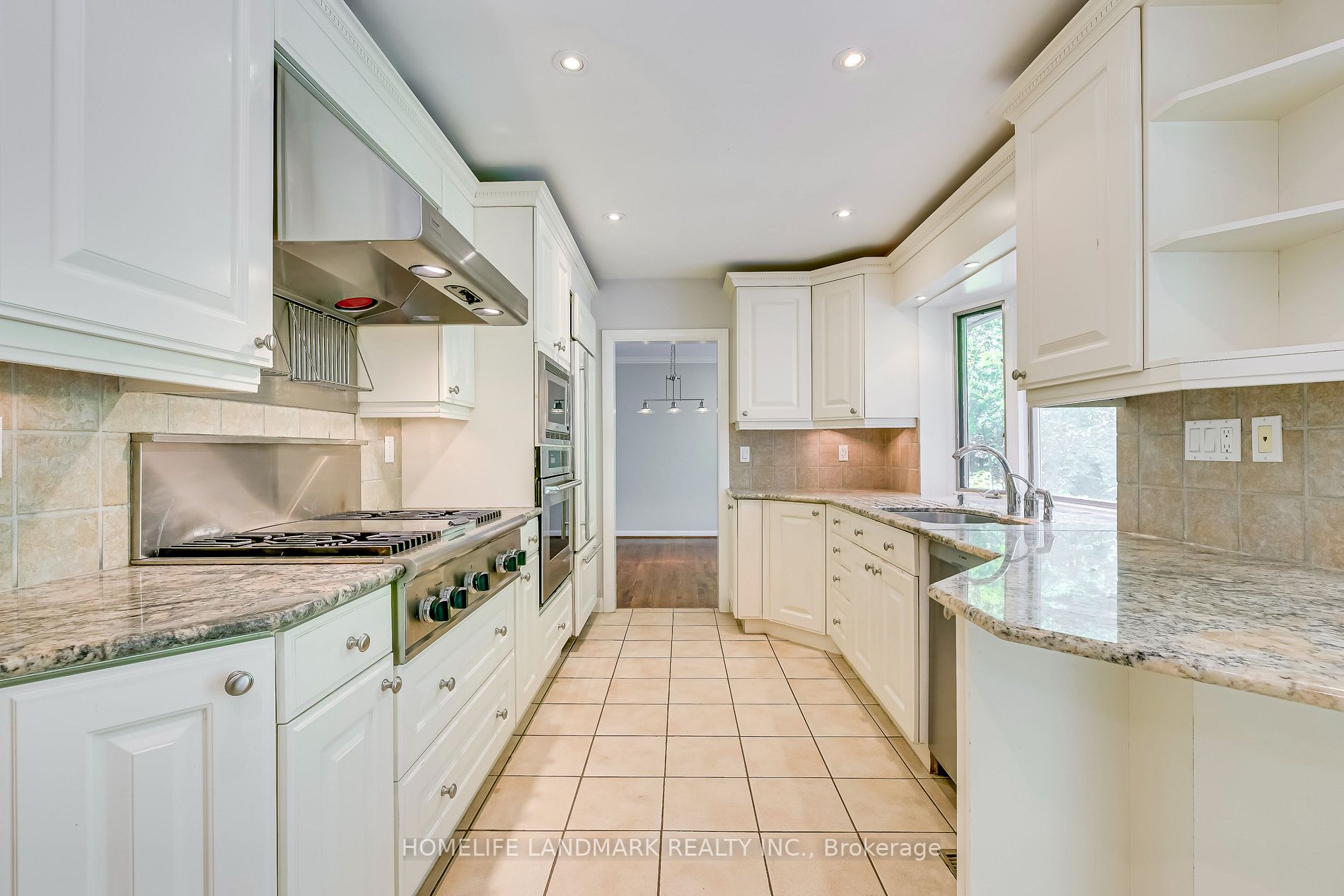 115 Wolfdale Ave