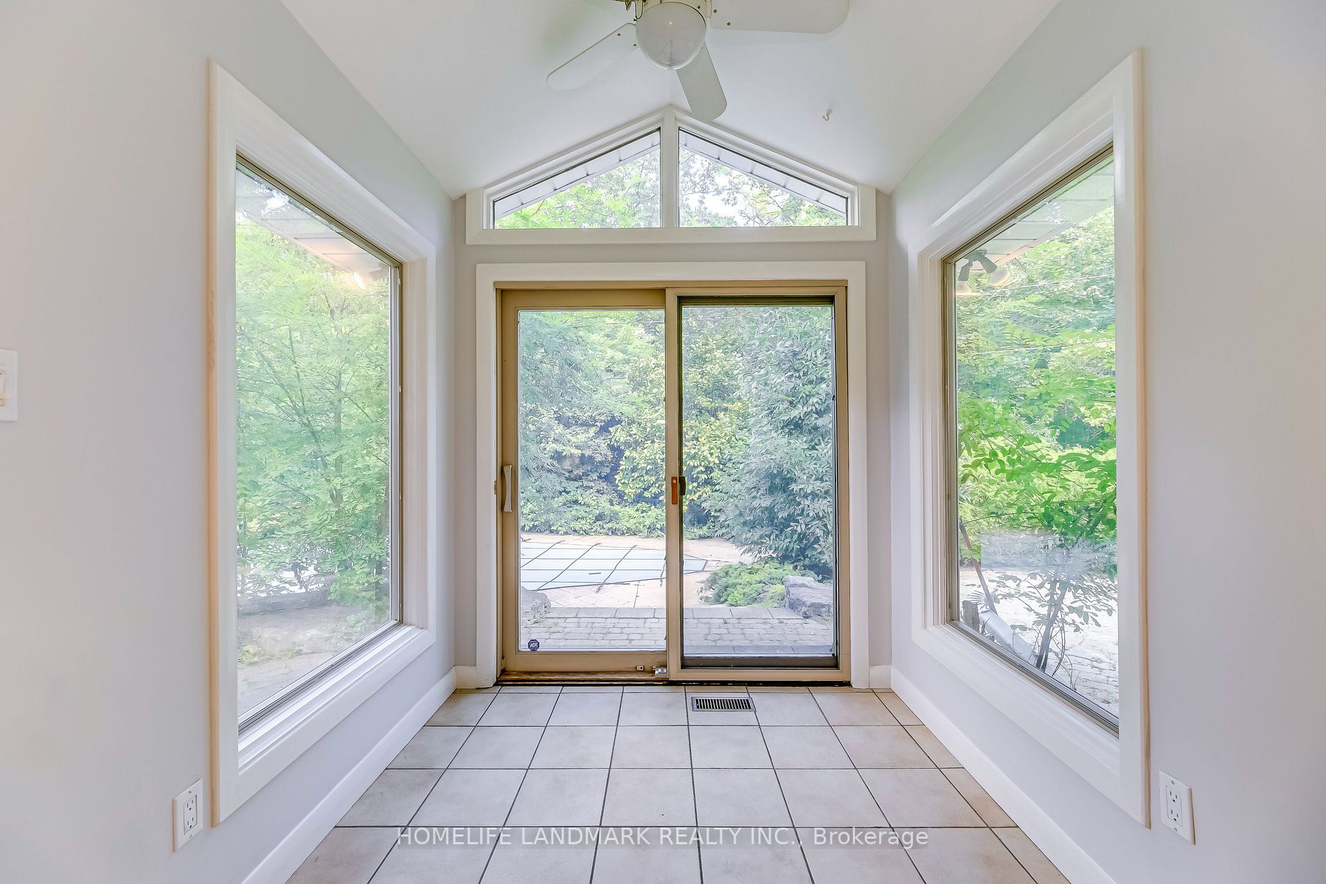 115 Wolfdale Ave