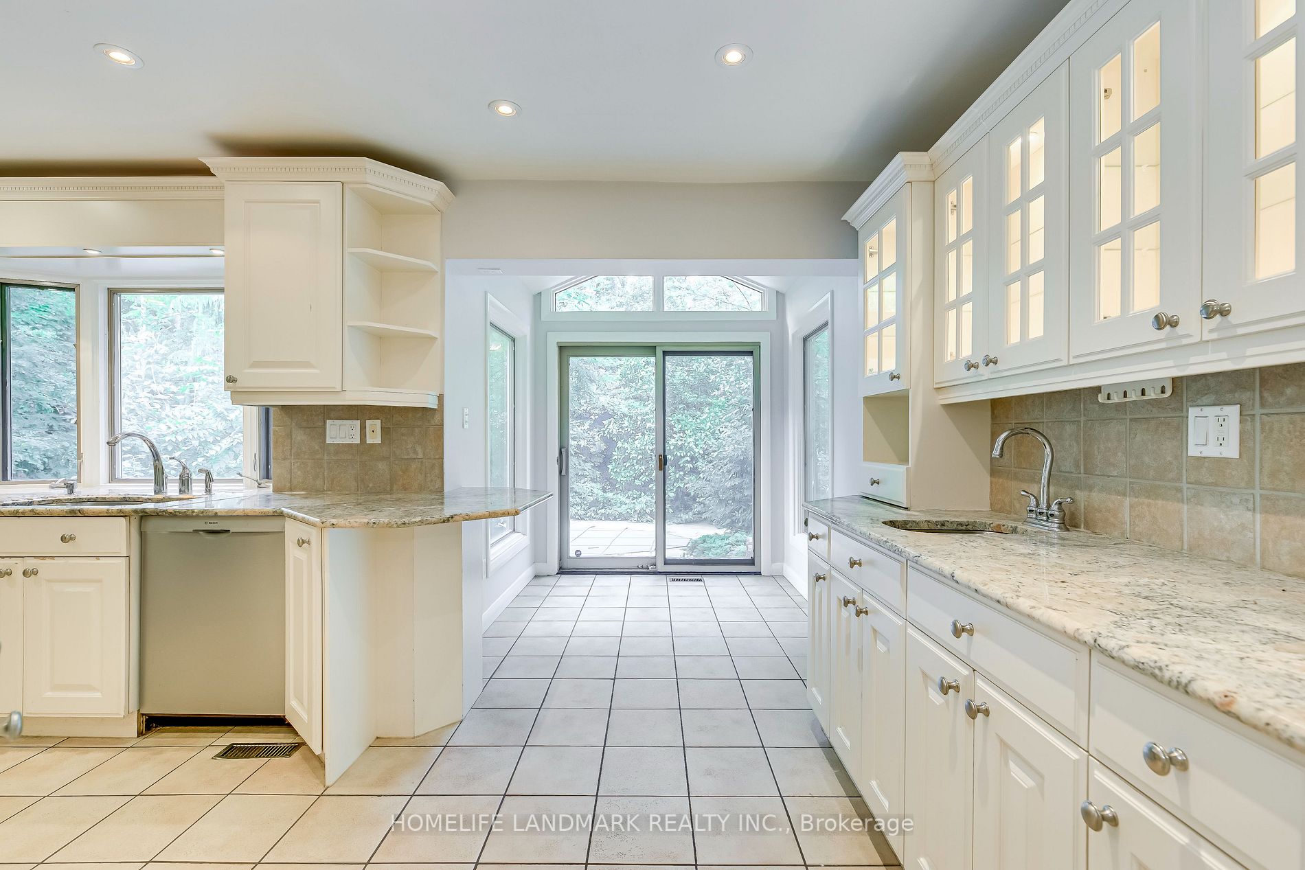 115 Wolfdale Ave