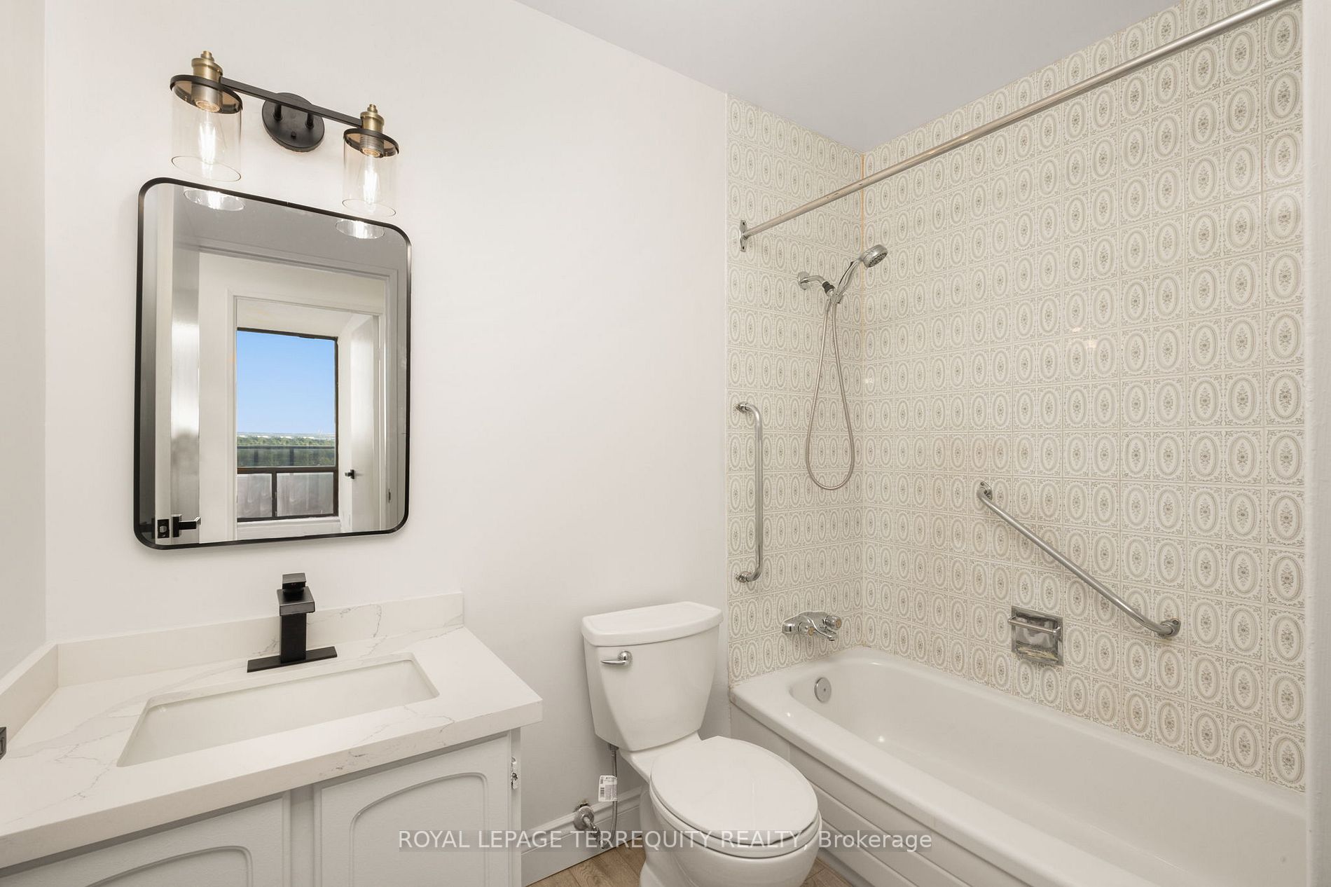 2929 Aquitaine Avenue, #1203