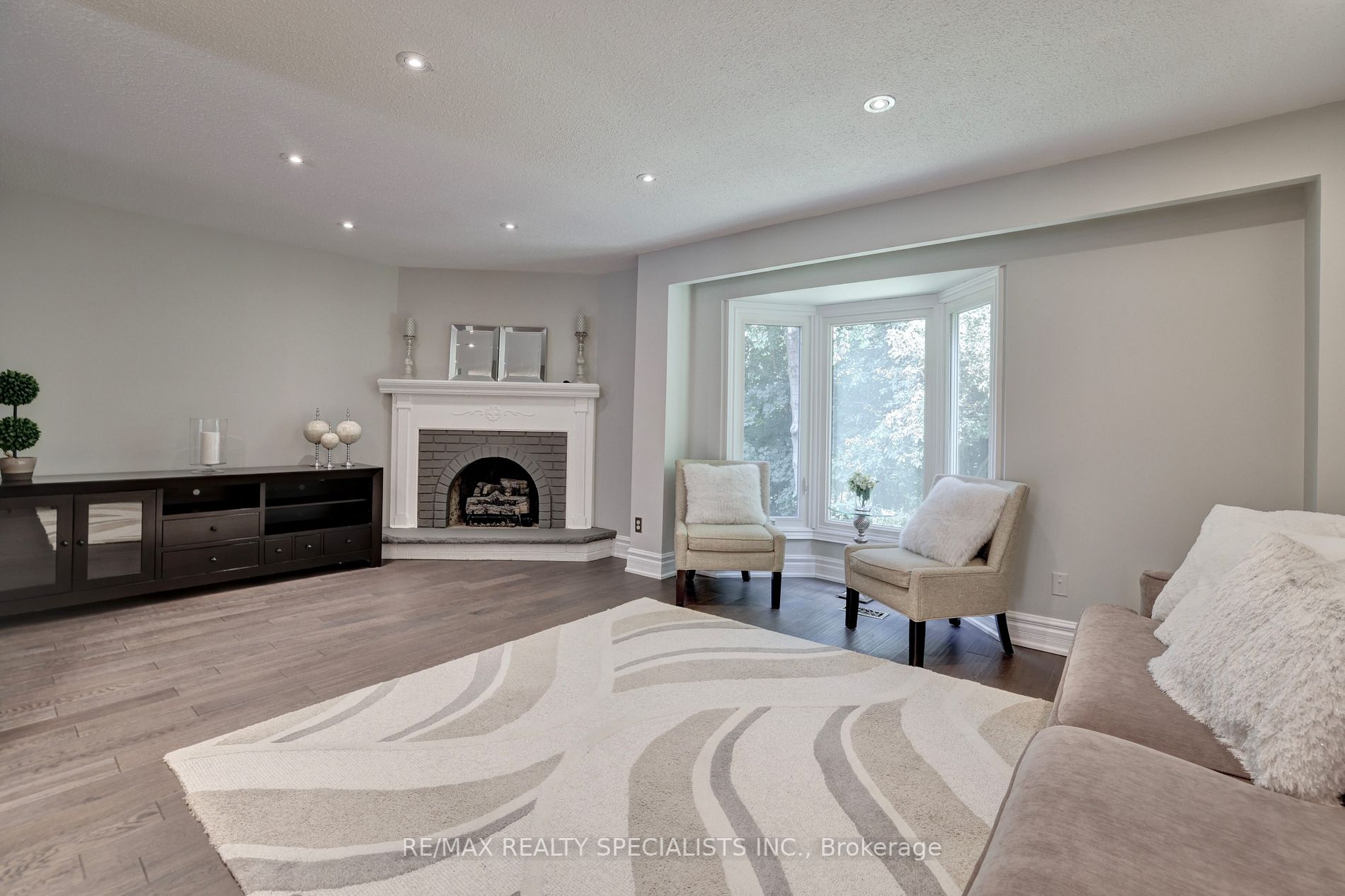 3265 South Millway, #32