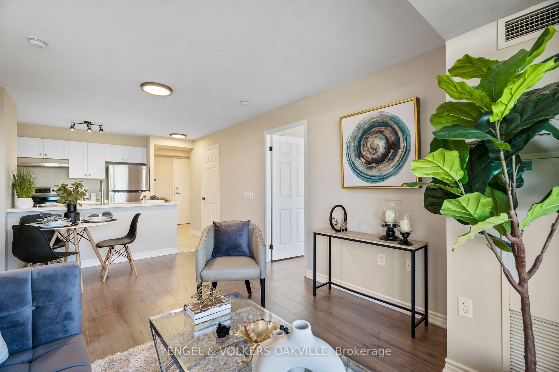 55 Strathaven Dr, #1810