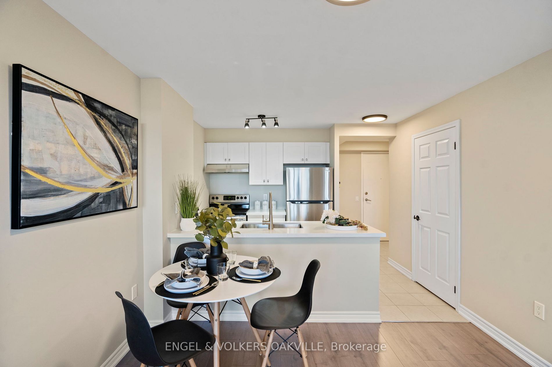 55 Strathaven Dr, #1810